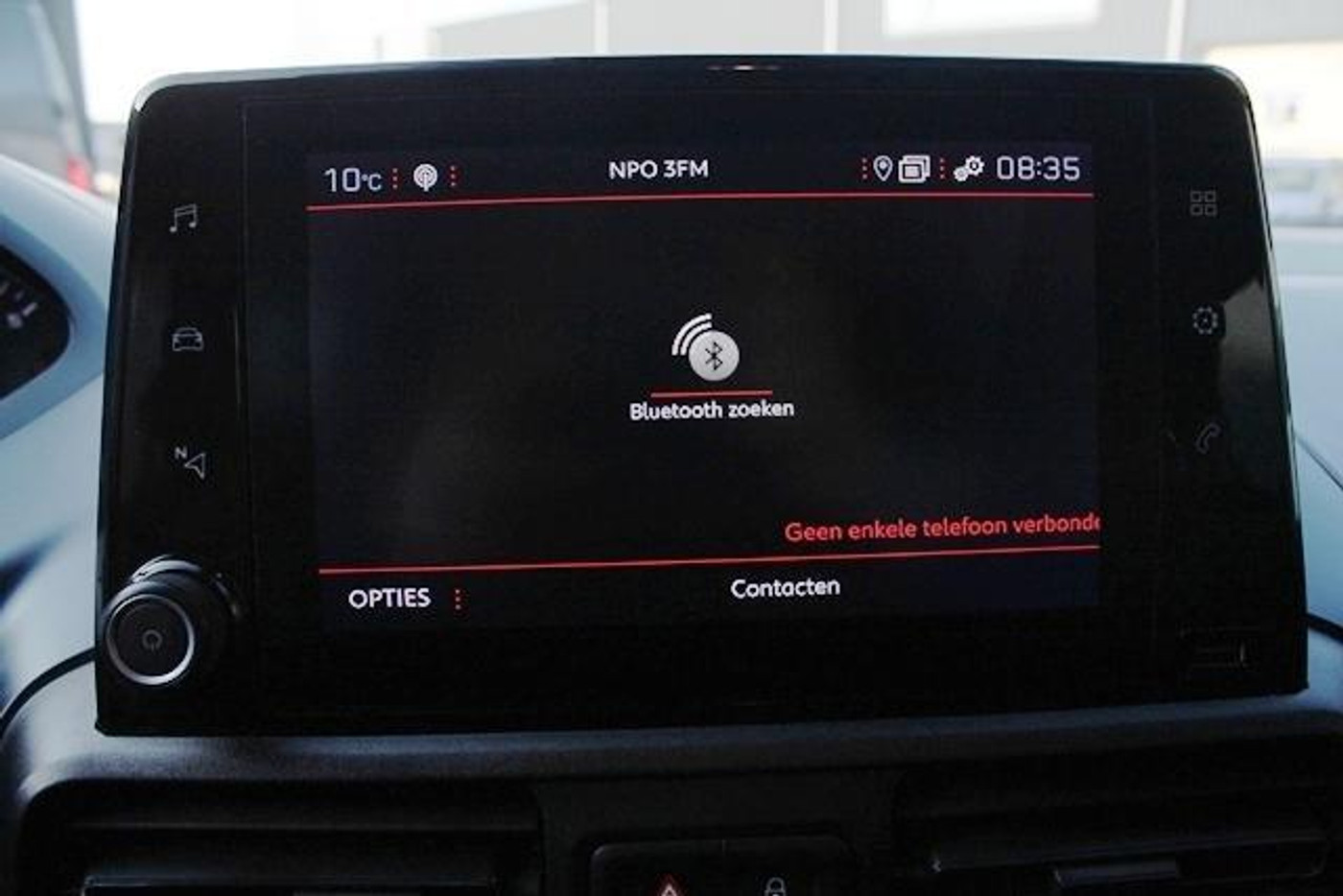 Foto van Peugeot Rifter