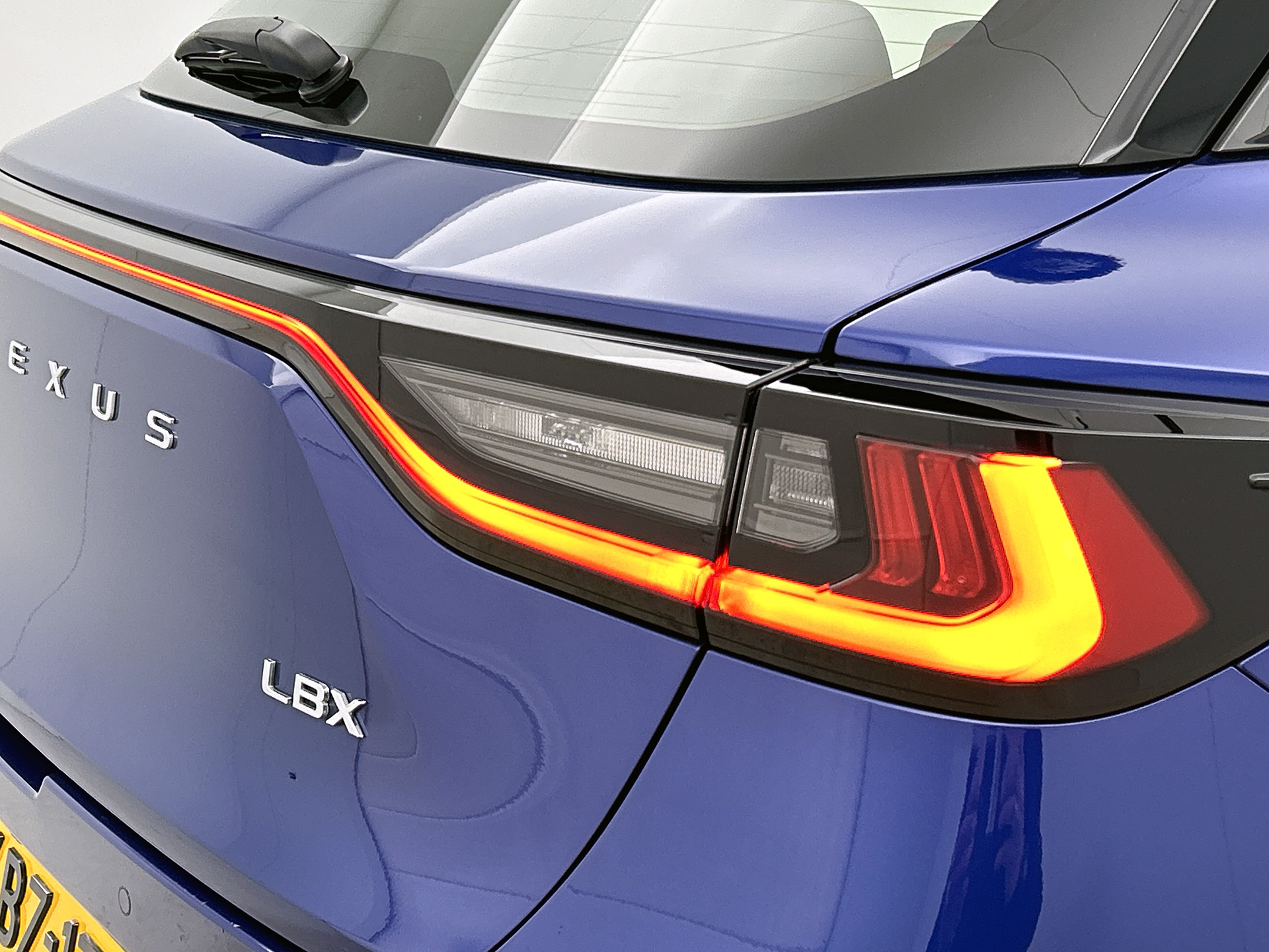 Foto van Lexus LBX