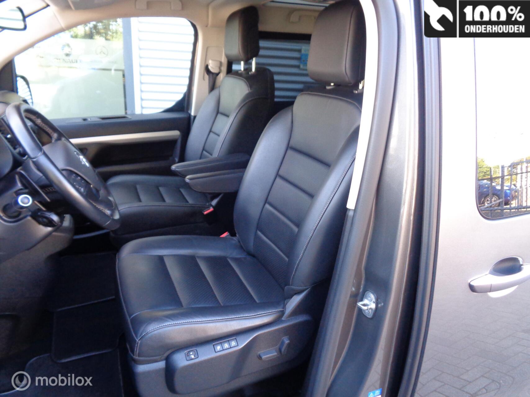 Foto van Opel Zafira Life