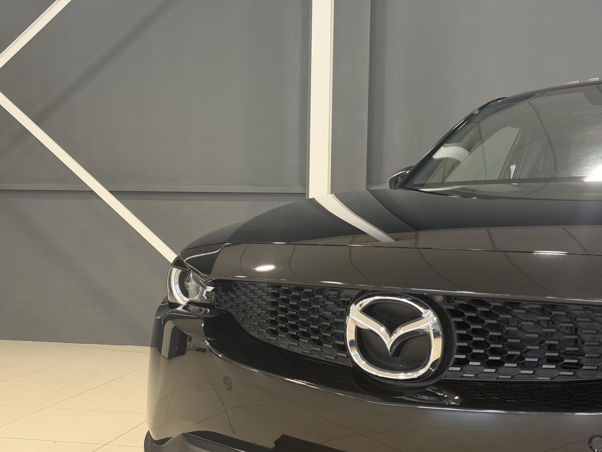 Foto van Mazda Mx-30