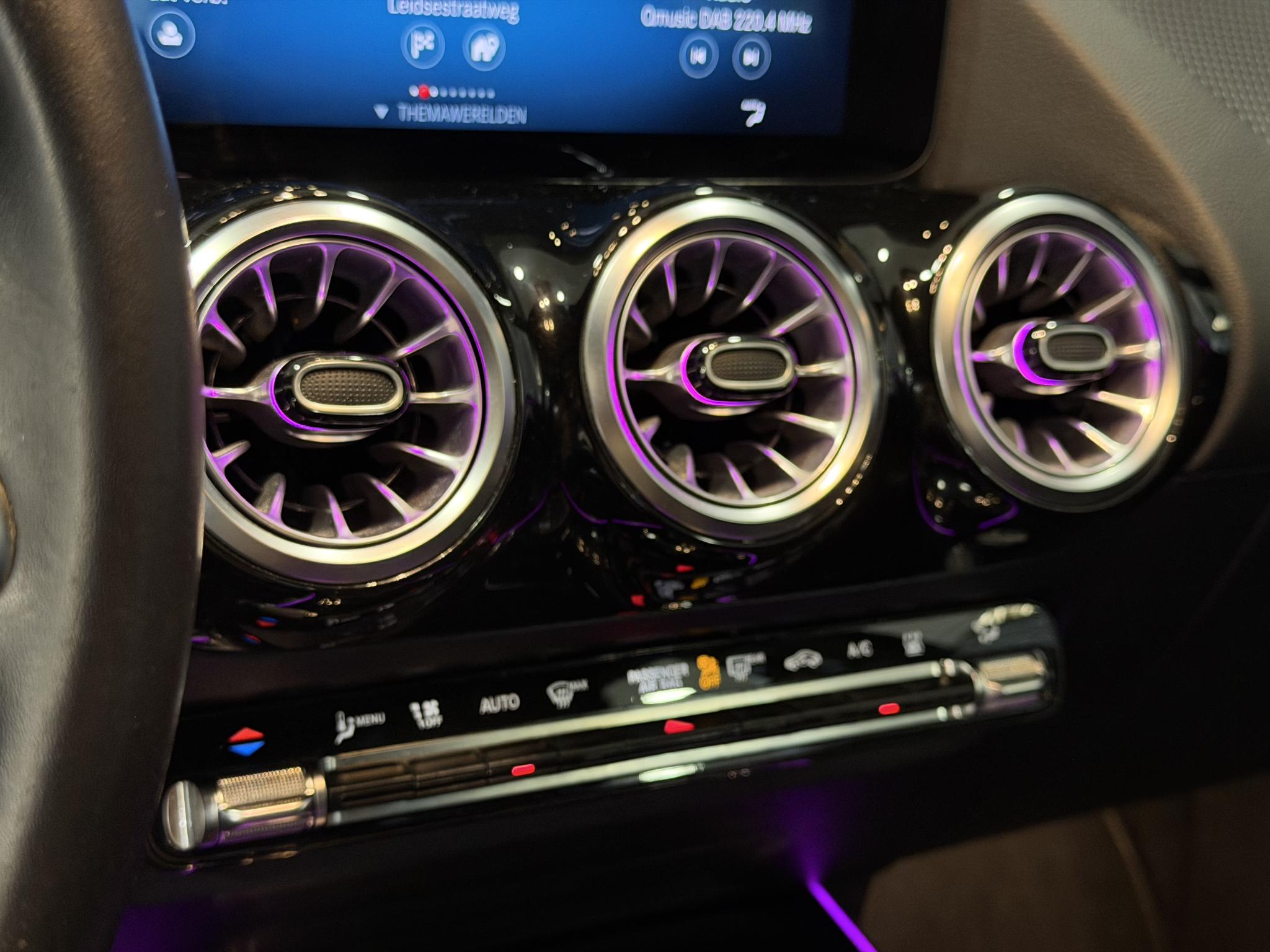 Foto van Mercedes-Benz Eqa