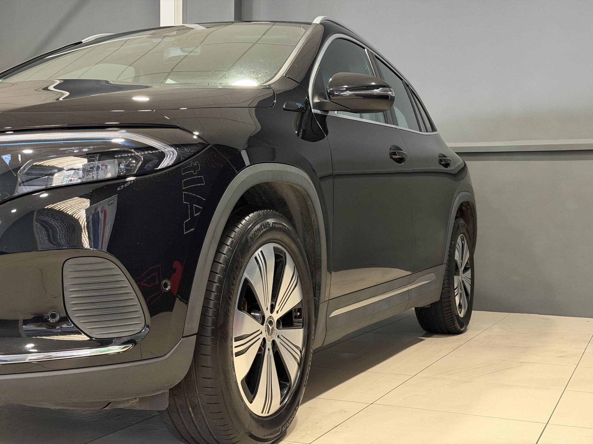 Foto van Mercedes-Benz Eqa