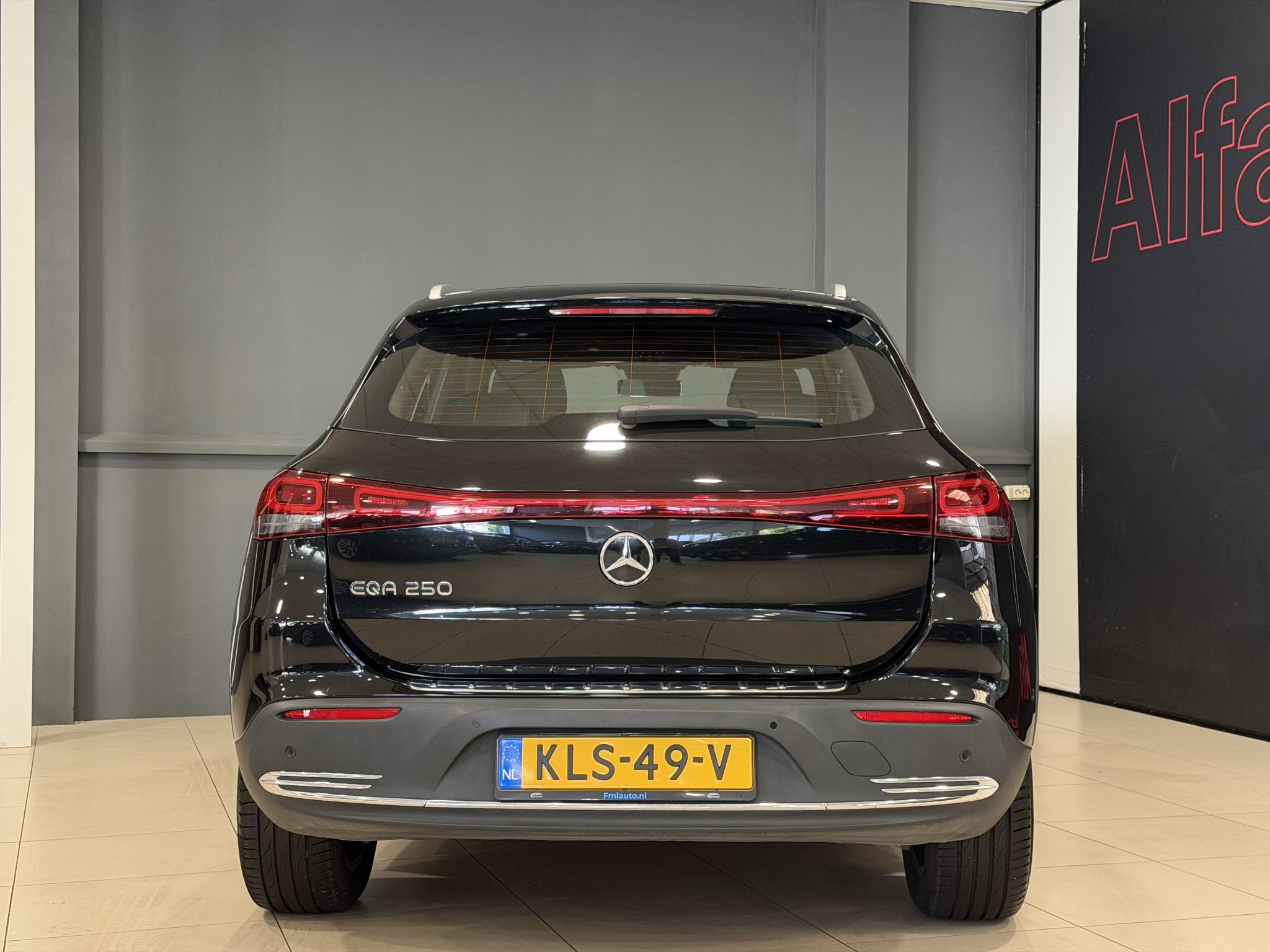 Foto van Mercedes-Benz Eqa