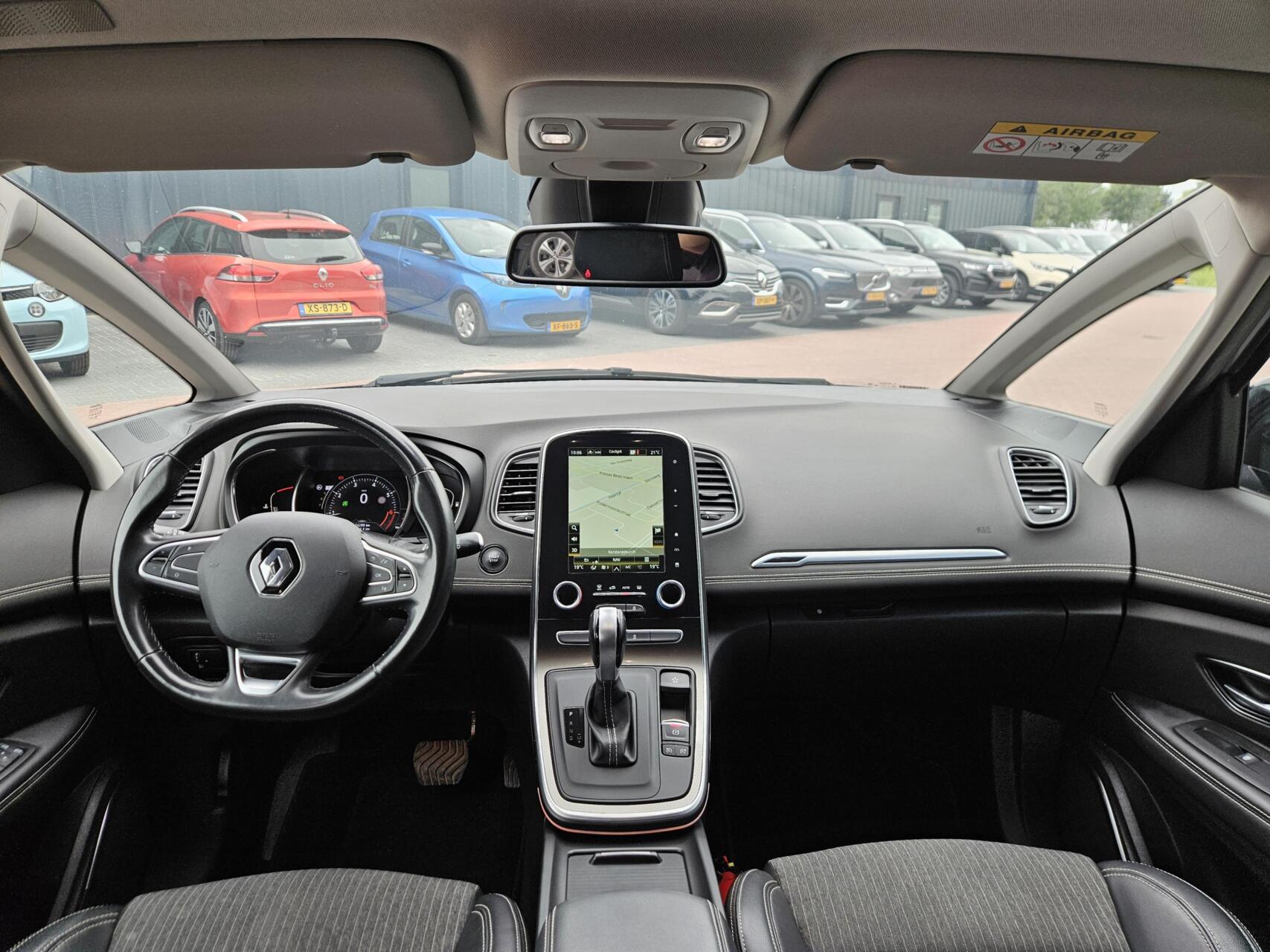 Foto van Renault Grand Scenic