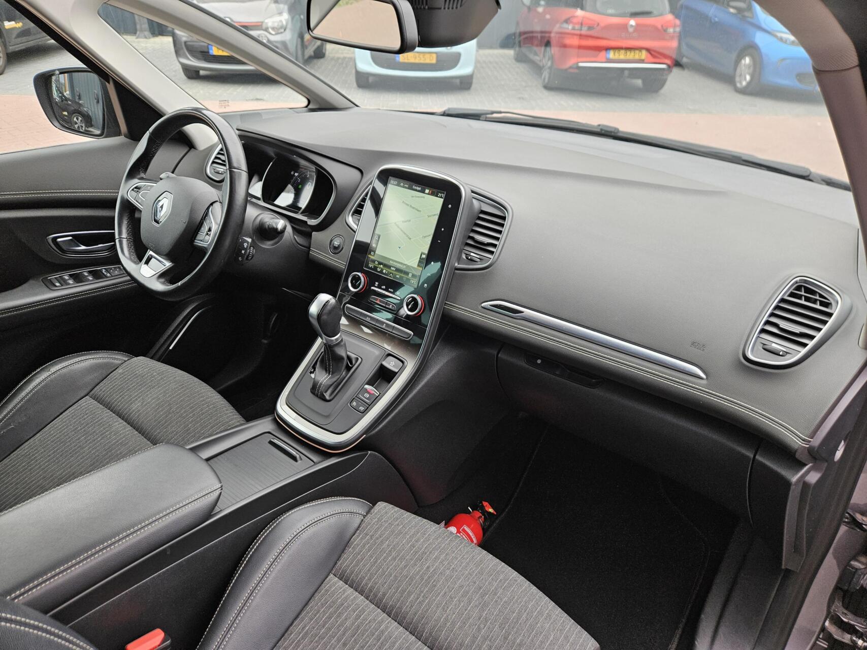 Foto van Renault Grand Scenic