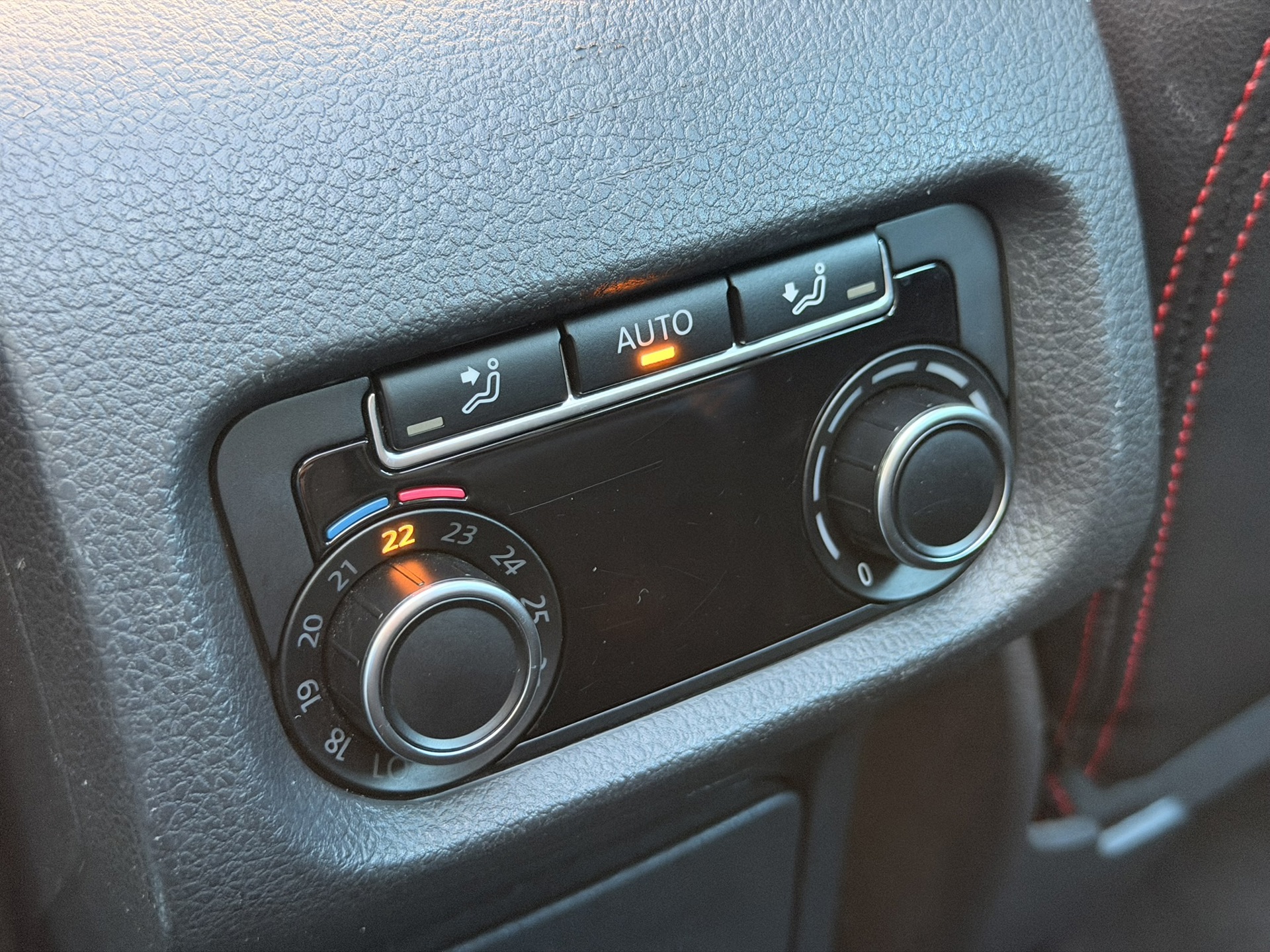 Foto van Seat Alhambra