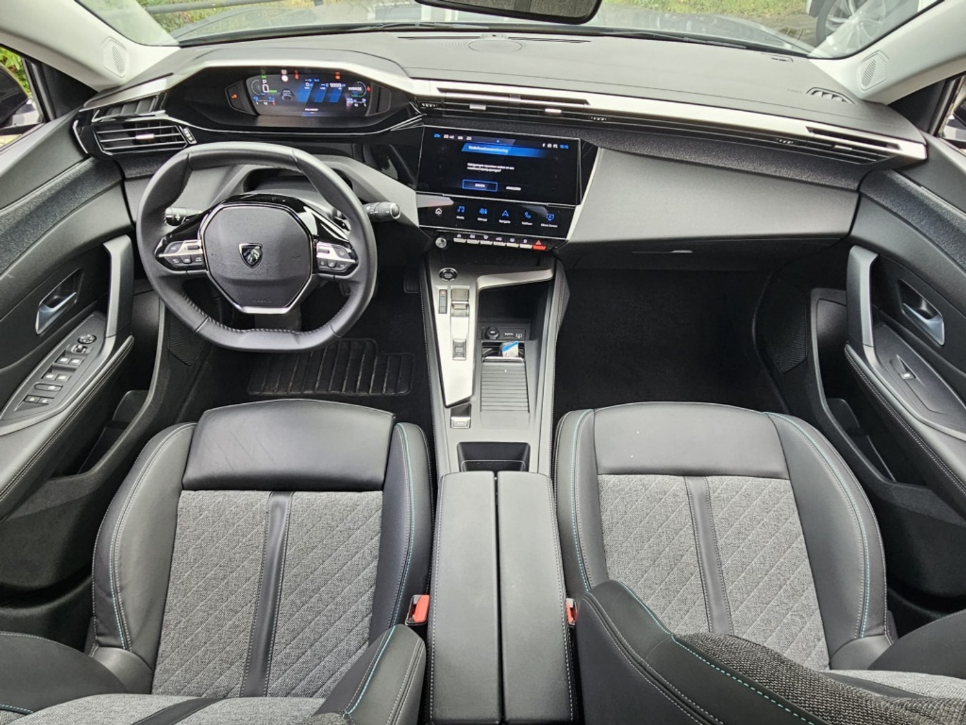 Foto van Peugeot 408