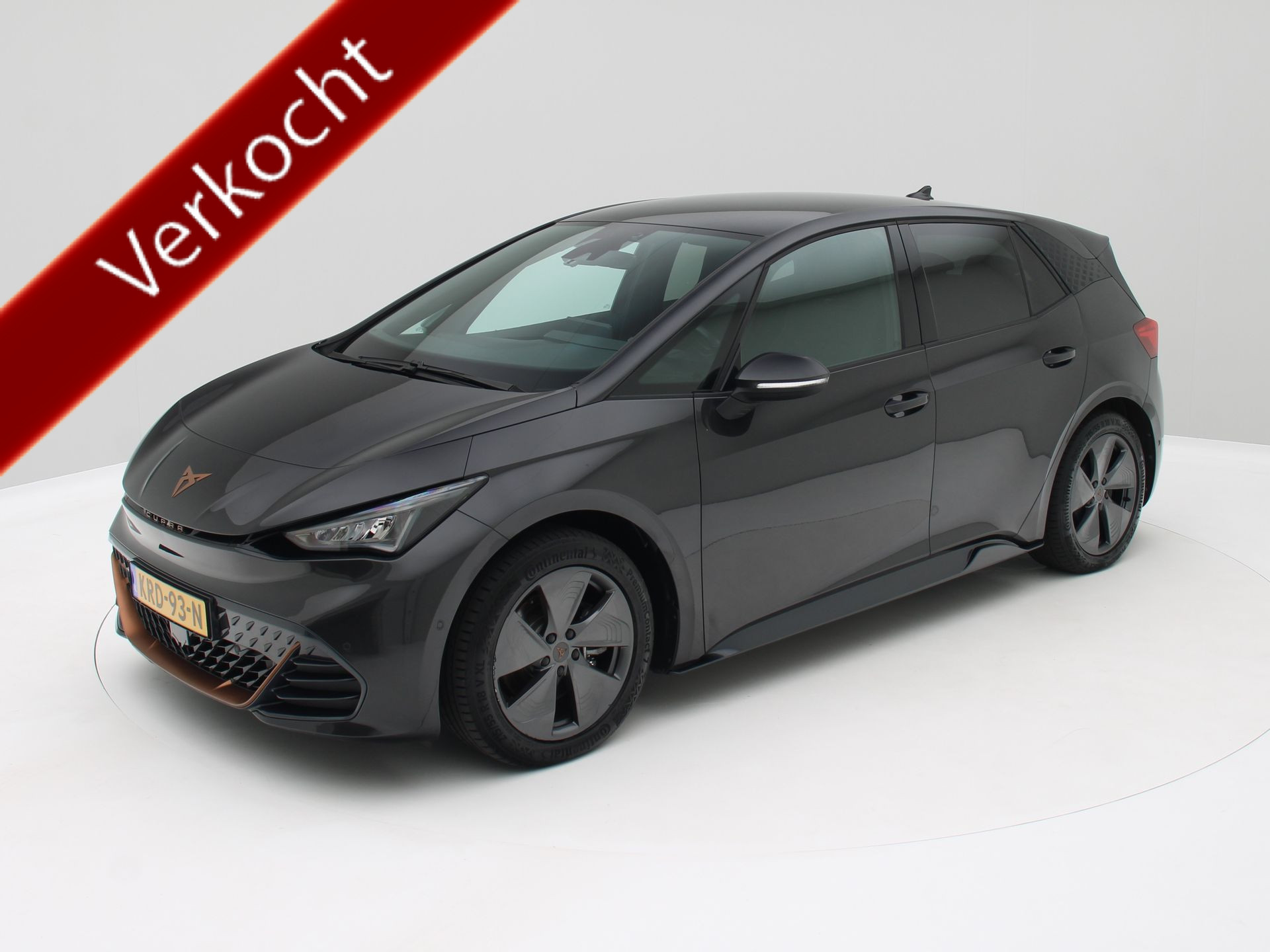 Cupra Born Business 62 kWh 2023 - voorkant