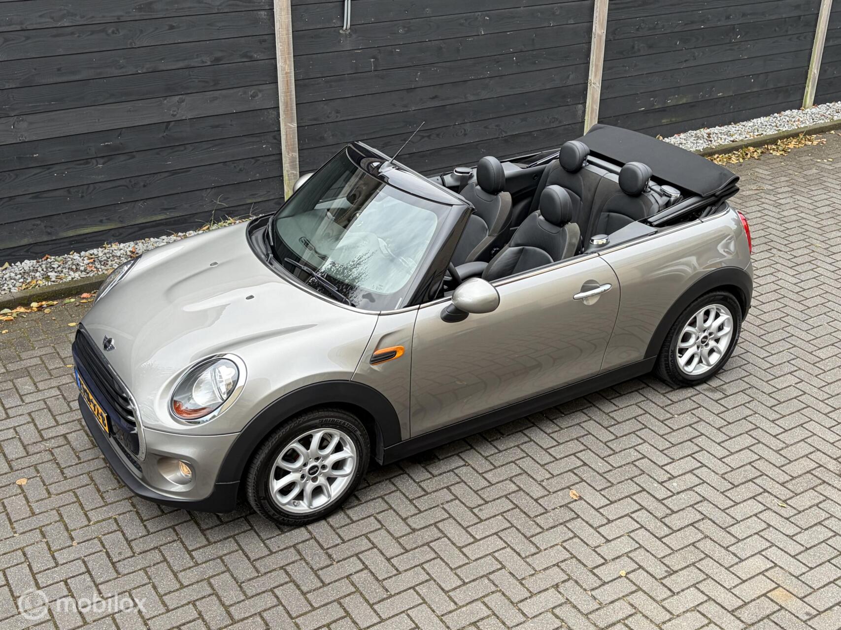 Foto van Mini Cabrio
