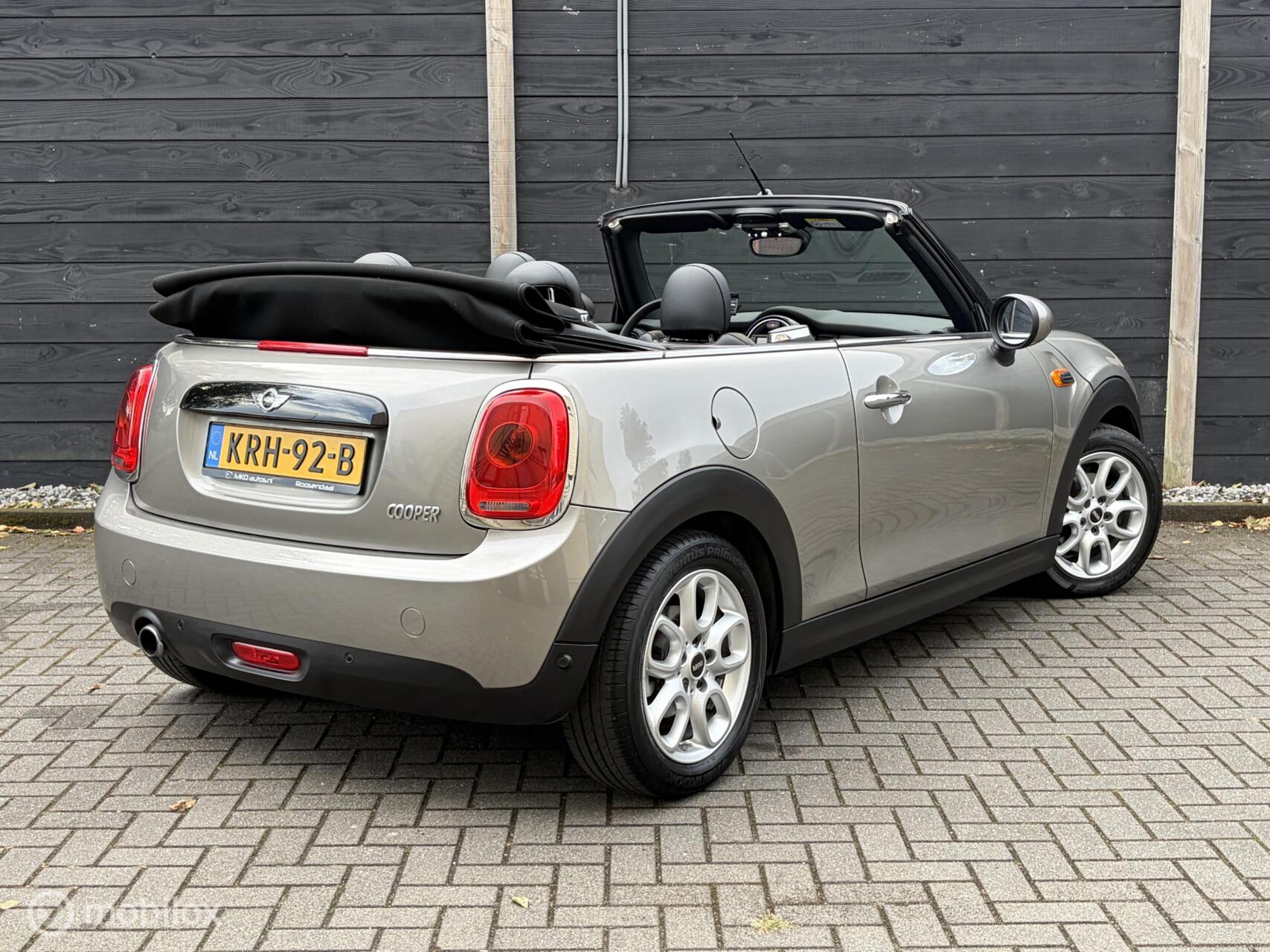 Foto van Mini Cabrio