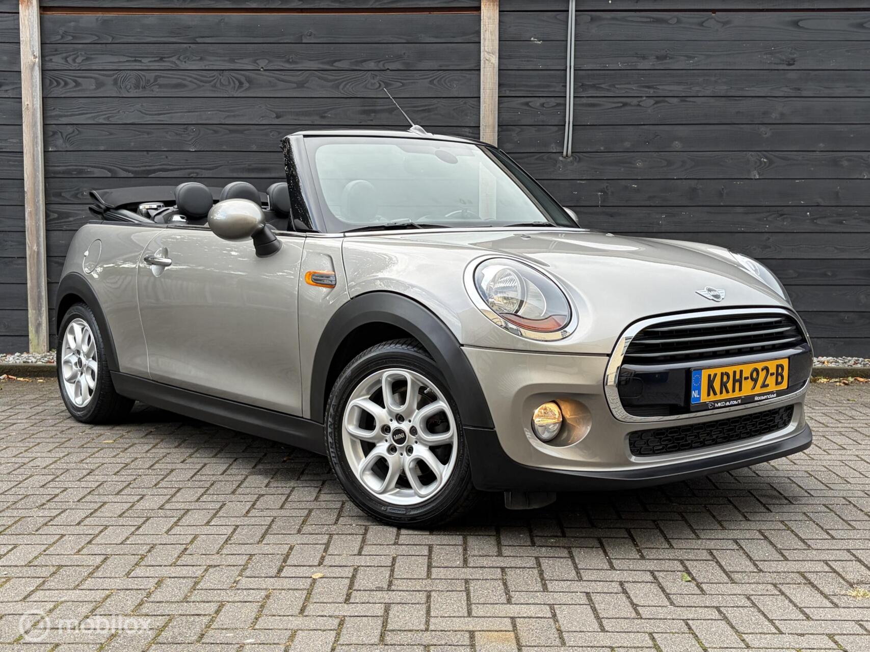 Foto van Mini Cabrio