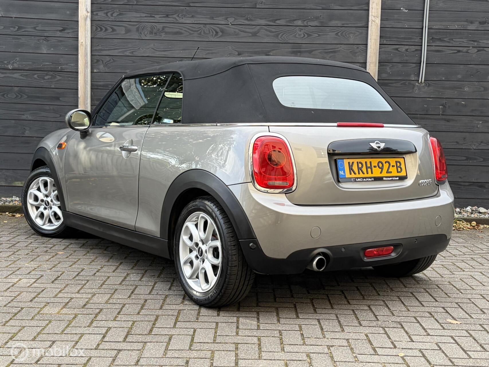 Foto van Mini Cabrio