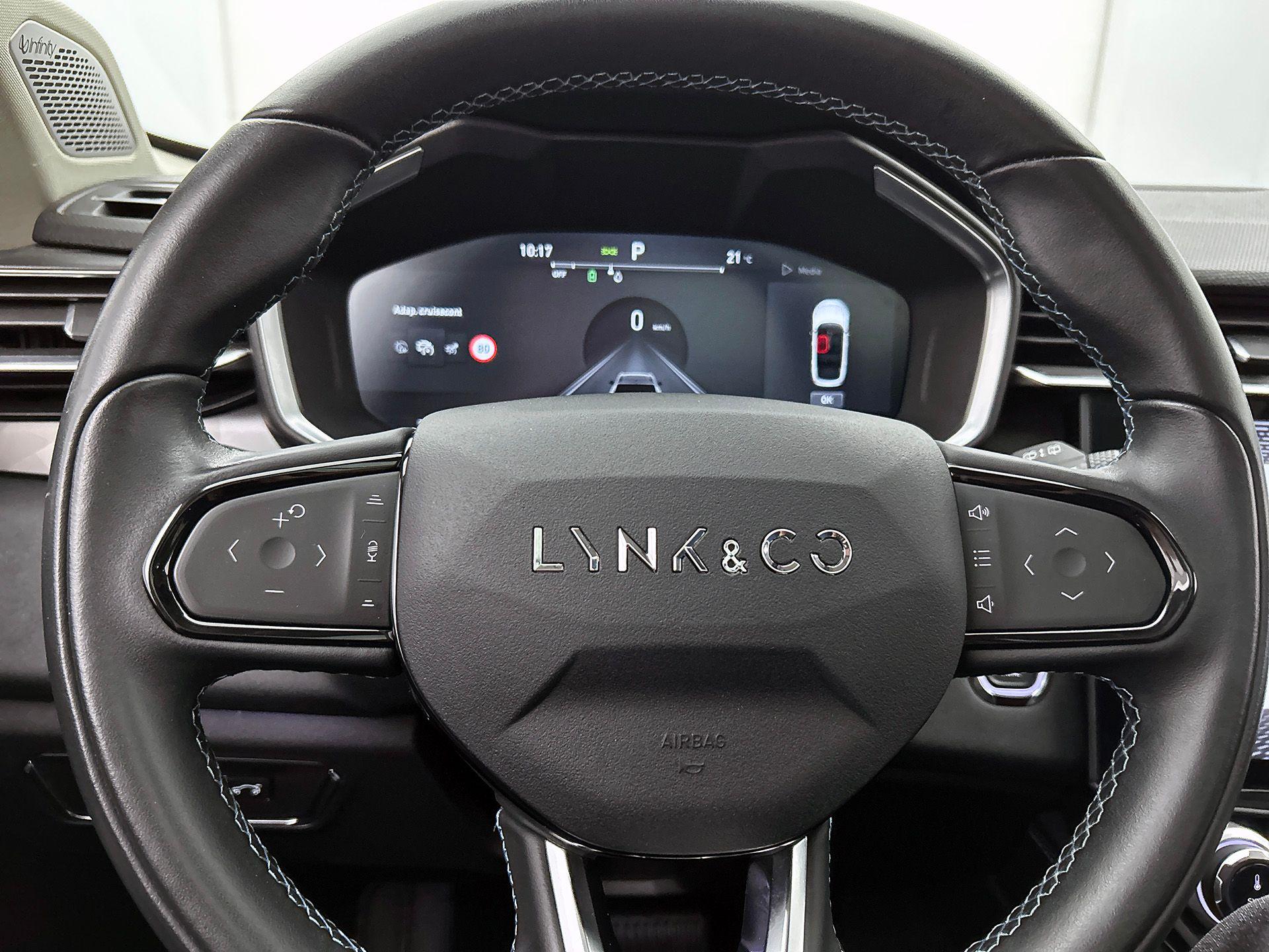 Foto van LYNK & Co 01