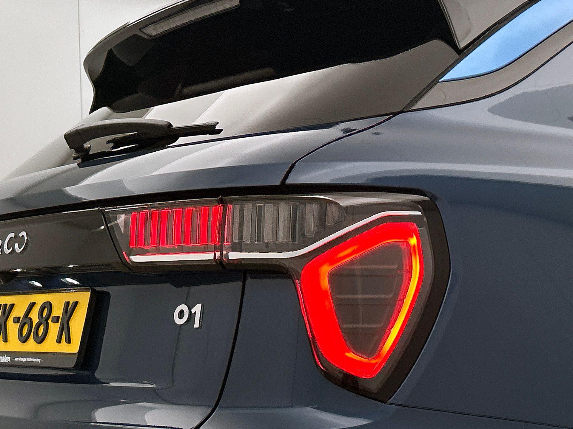 Foto van LYNK & Co 01