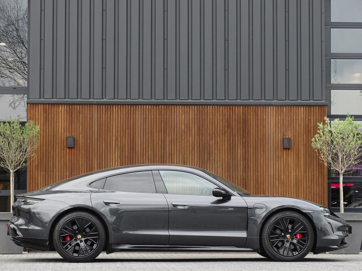 Foto van Porsche Taycan