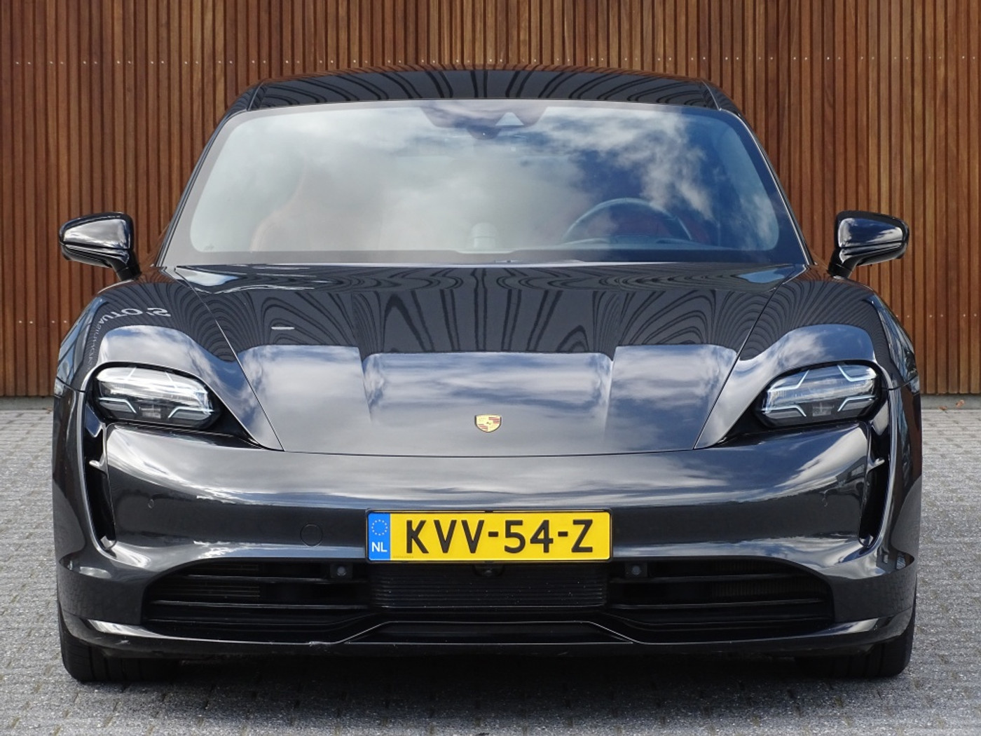 Foto van Porsche Taycan