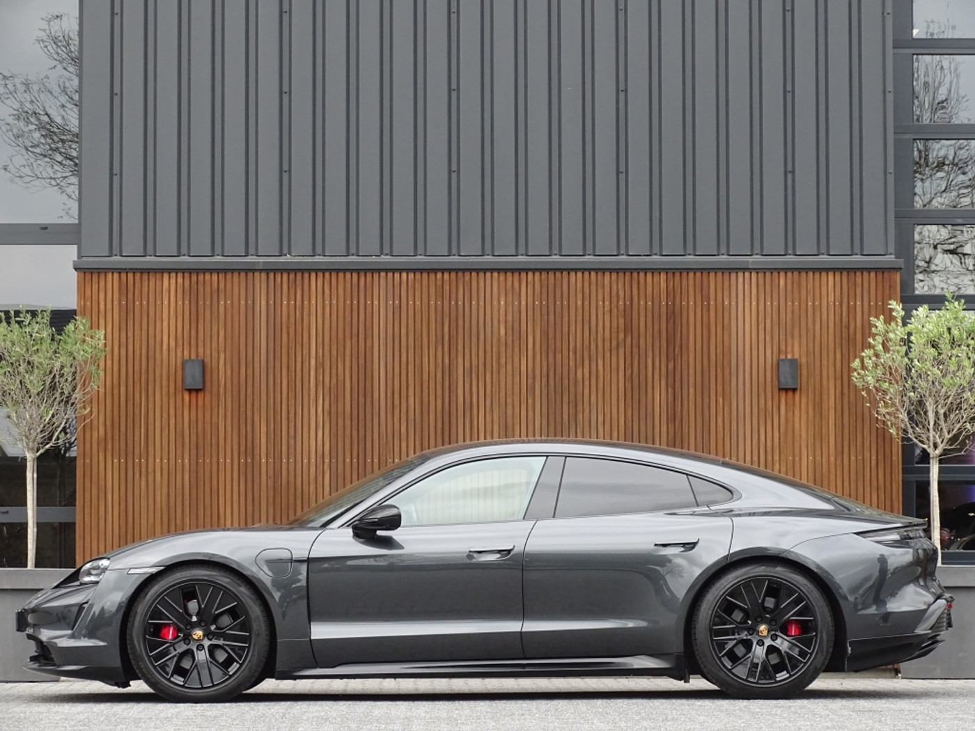 Foto van Porsche Taycan