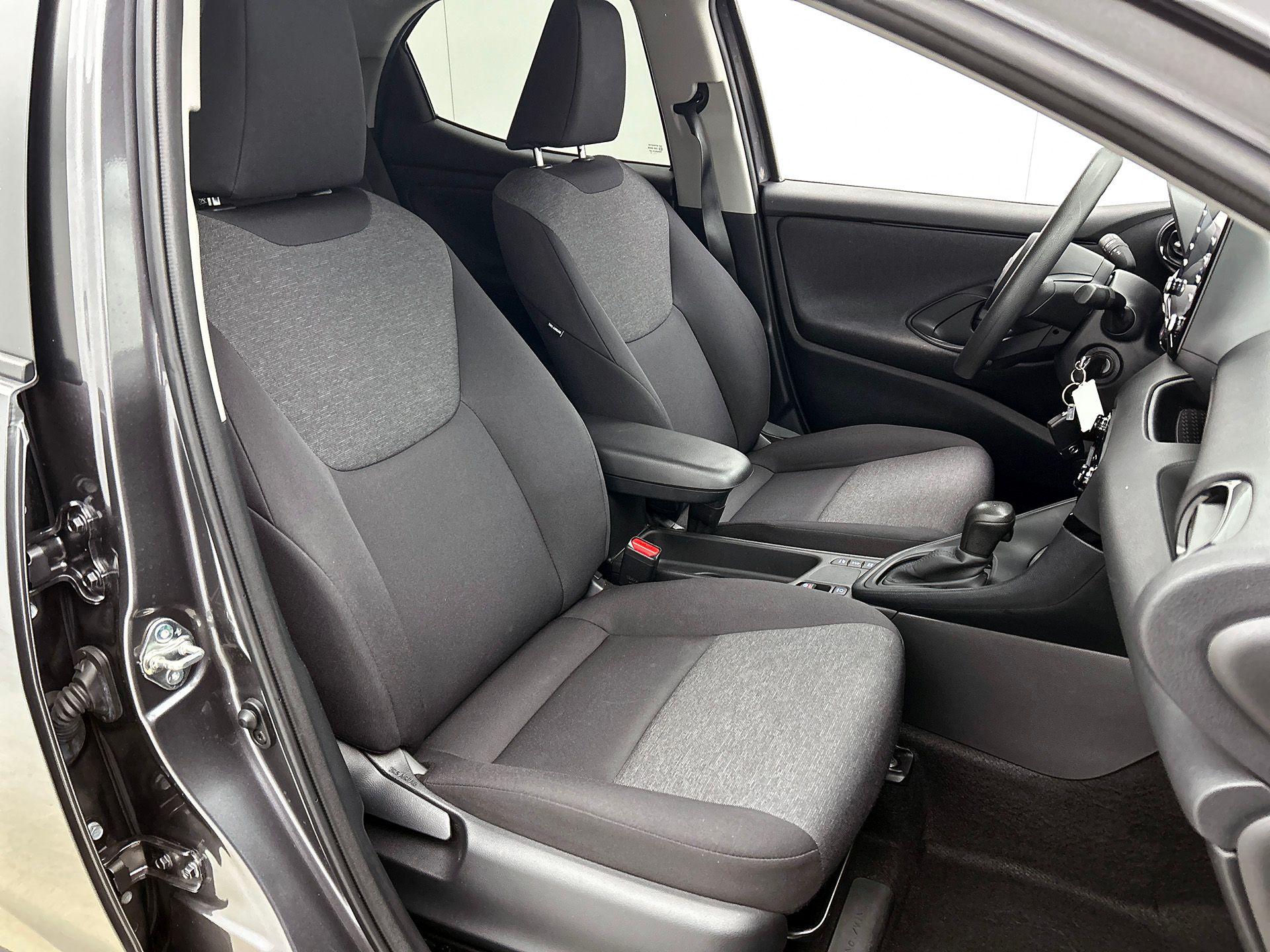 Foto van Mazda 2 Hybrid
