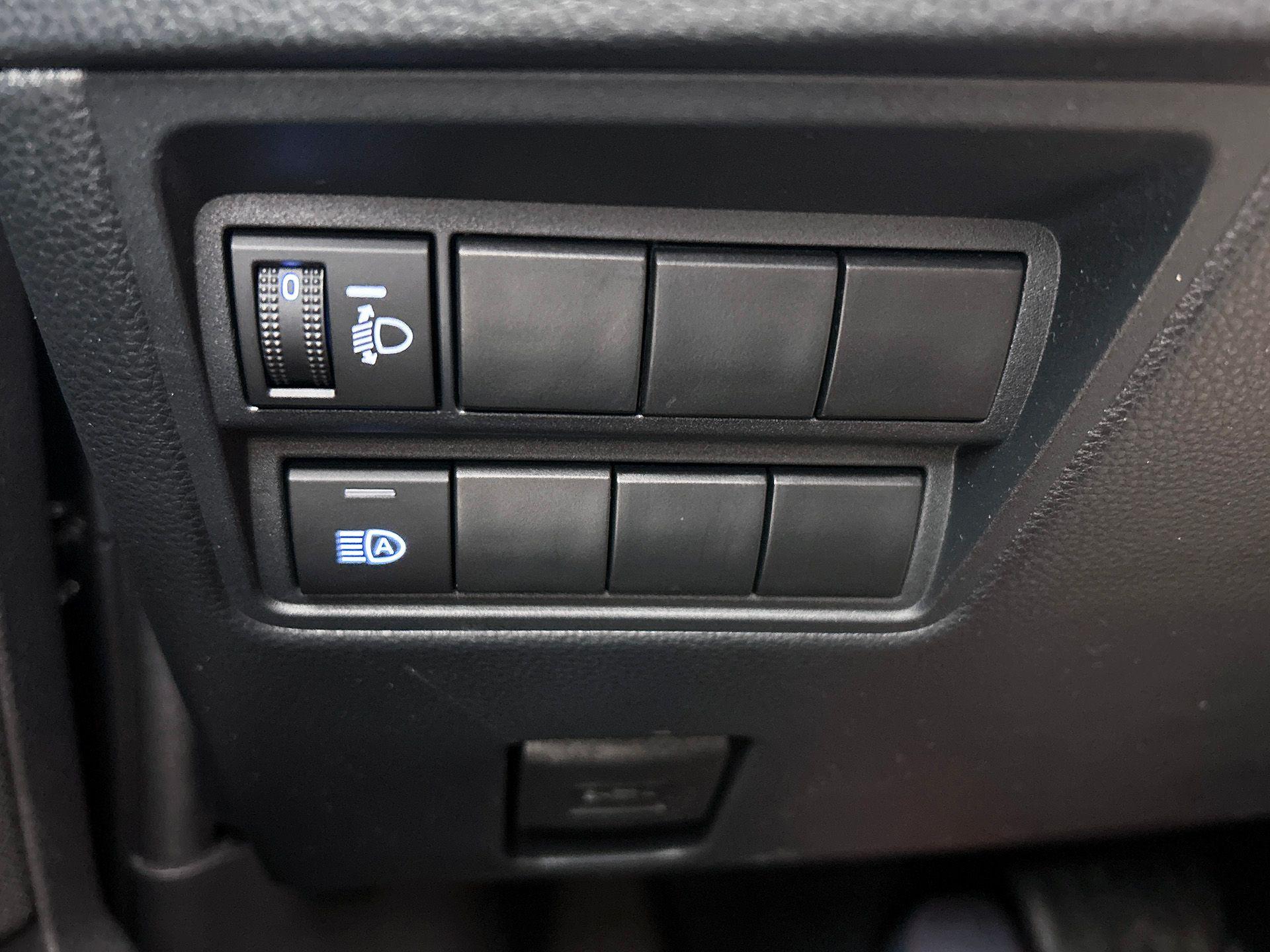 Foto van Mazda 2 Hybrid