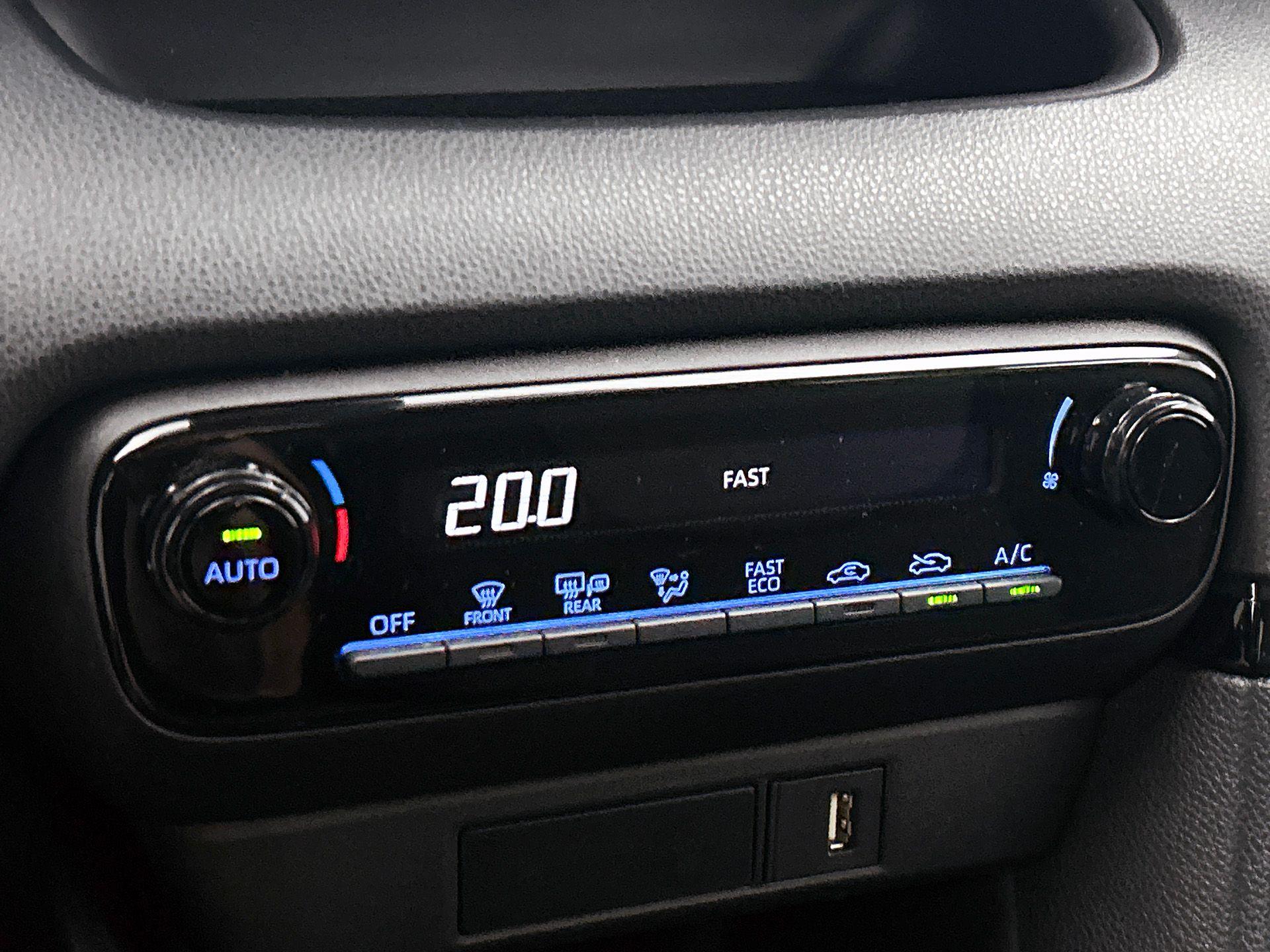 Foto van Mazda 2 Hybrid