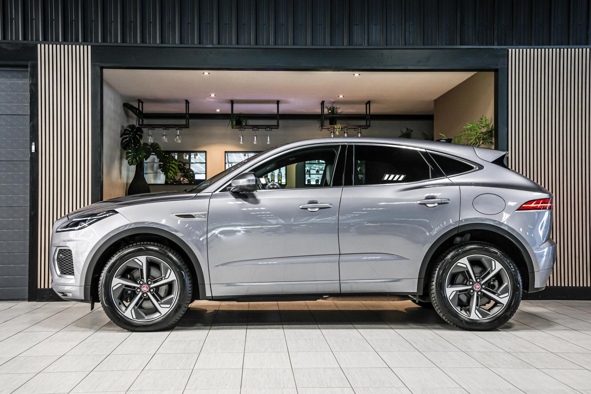 Foto van Jaguar E-pace