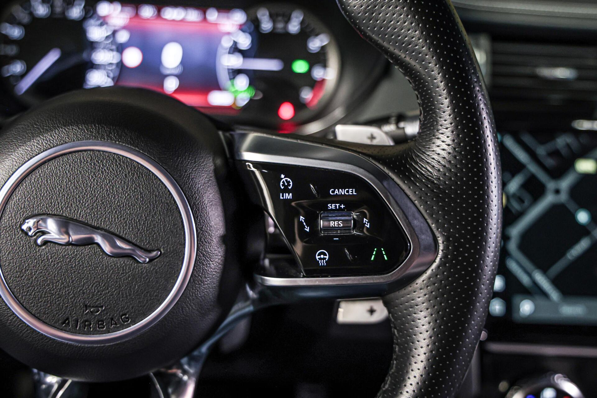 Foto van Jaguar E-pace