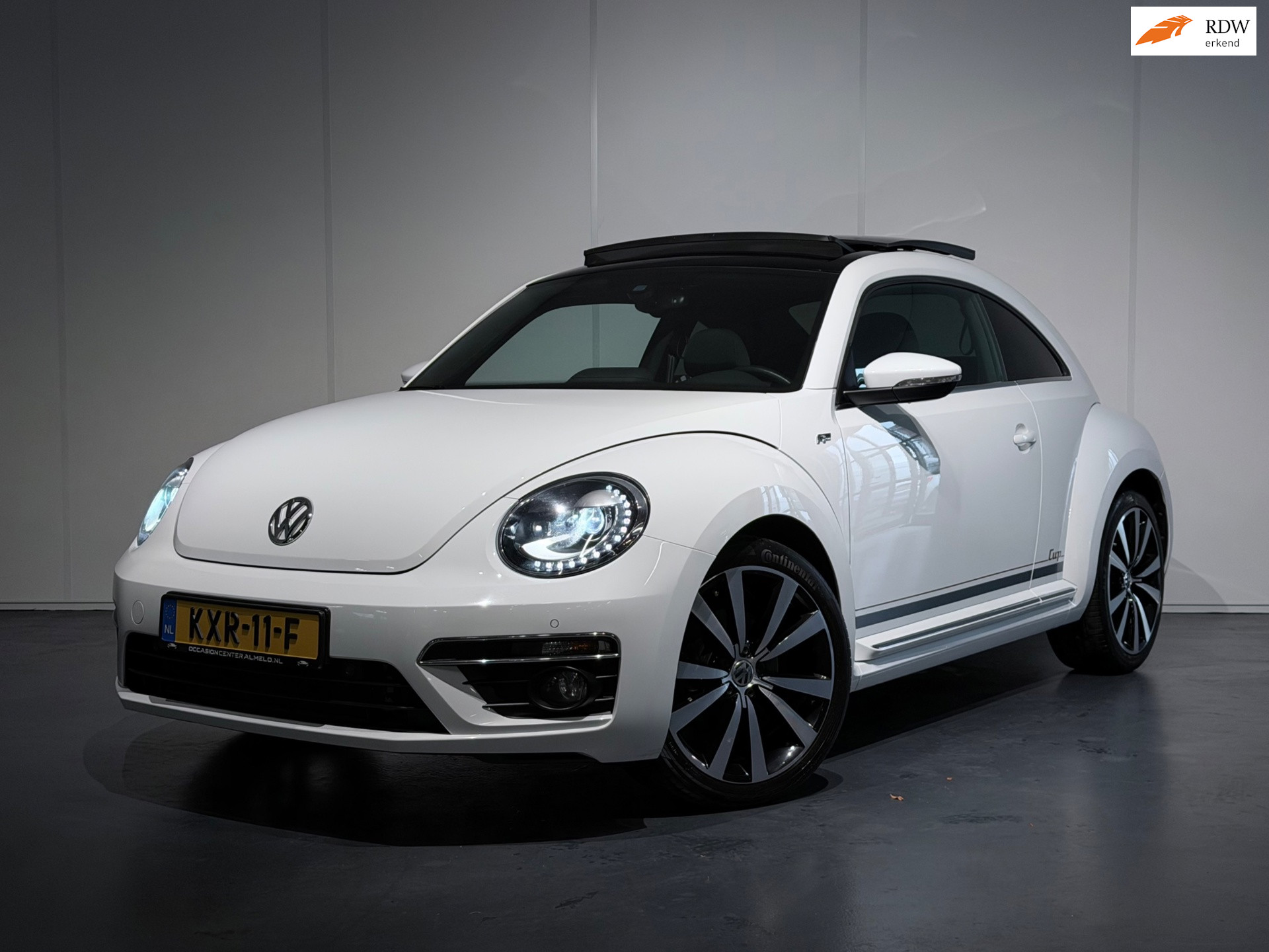 Volkswagen Beetle 1.4 TSI Sport Cup Edtion R-Line /Clima/Cruise/PANO/PDC/NAVI/LMV 2014 - voorkant