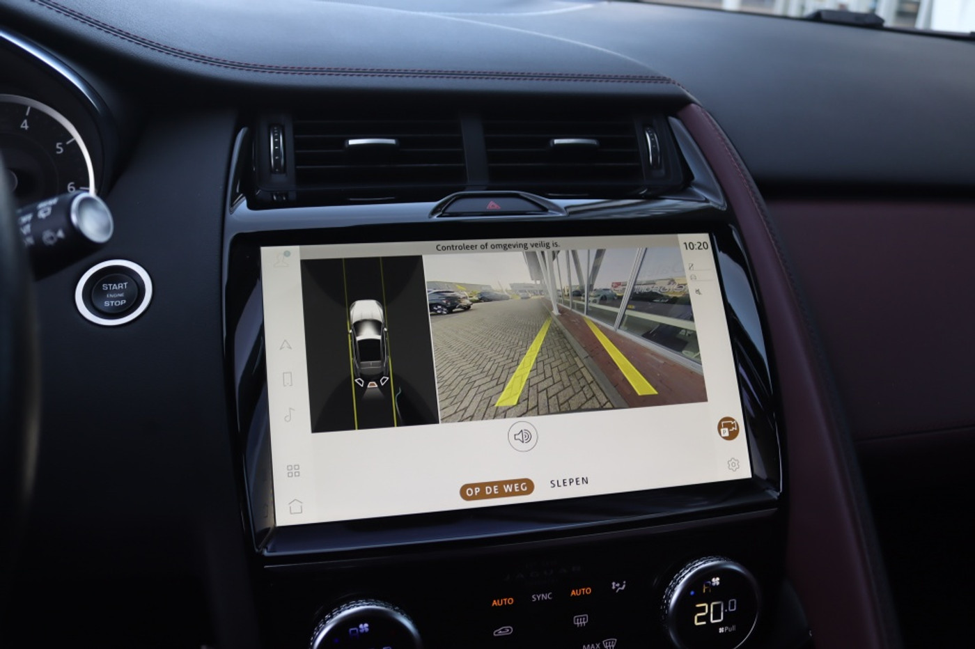 Foto van Jaguar E-pace
