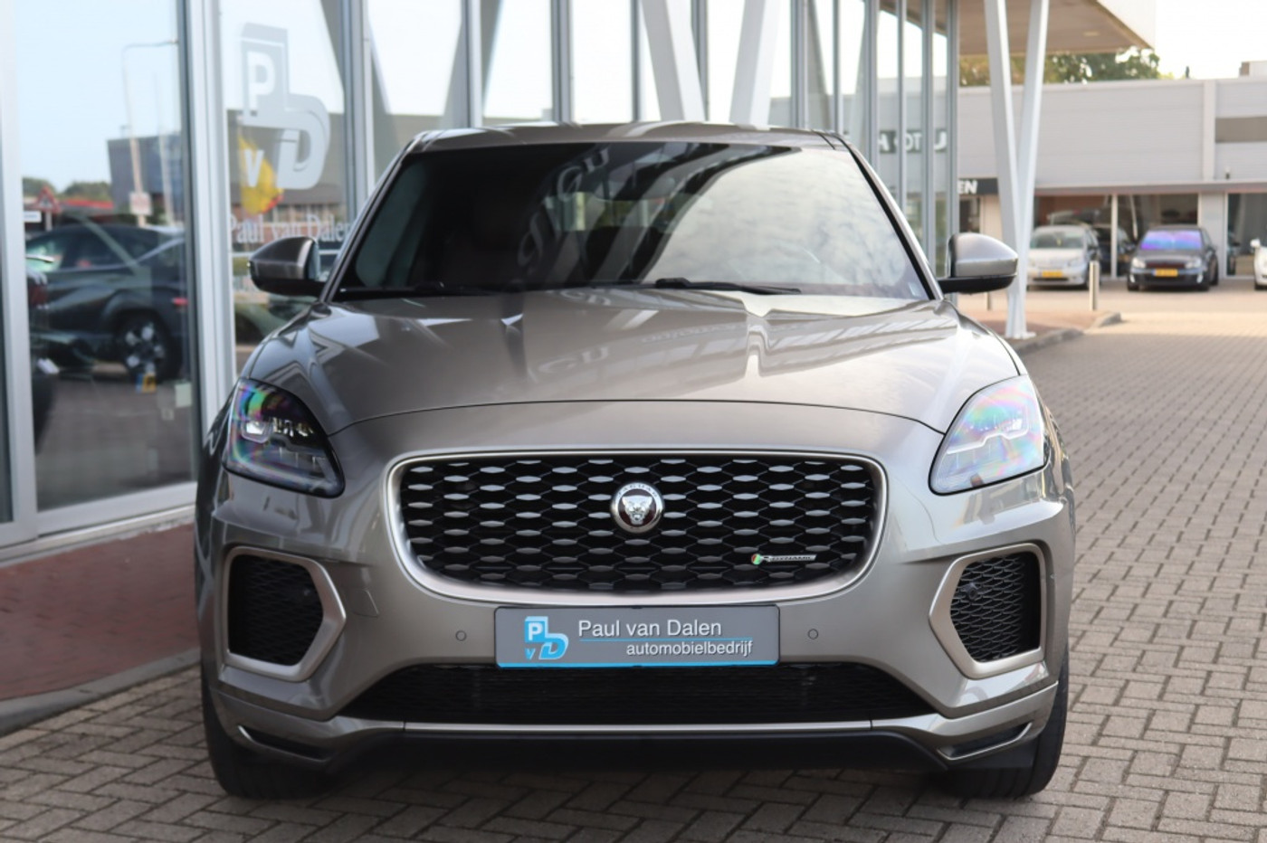 Foto van Jaguar E-pace