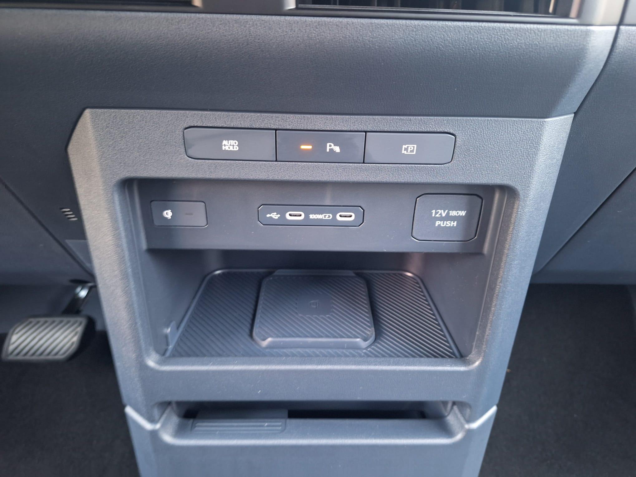 Foto van Kia Pv5 Passenger