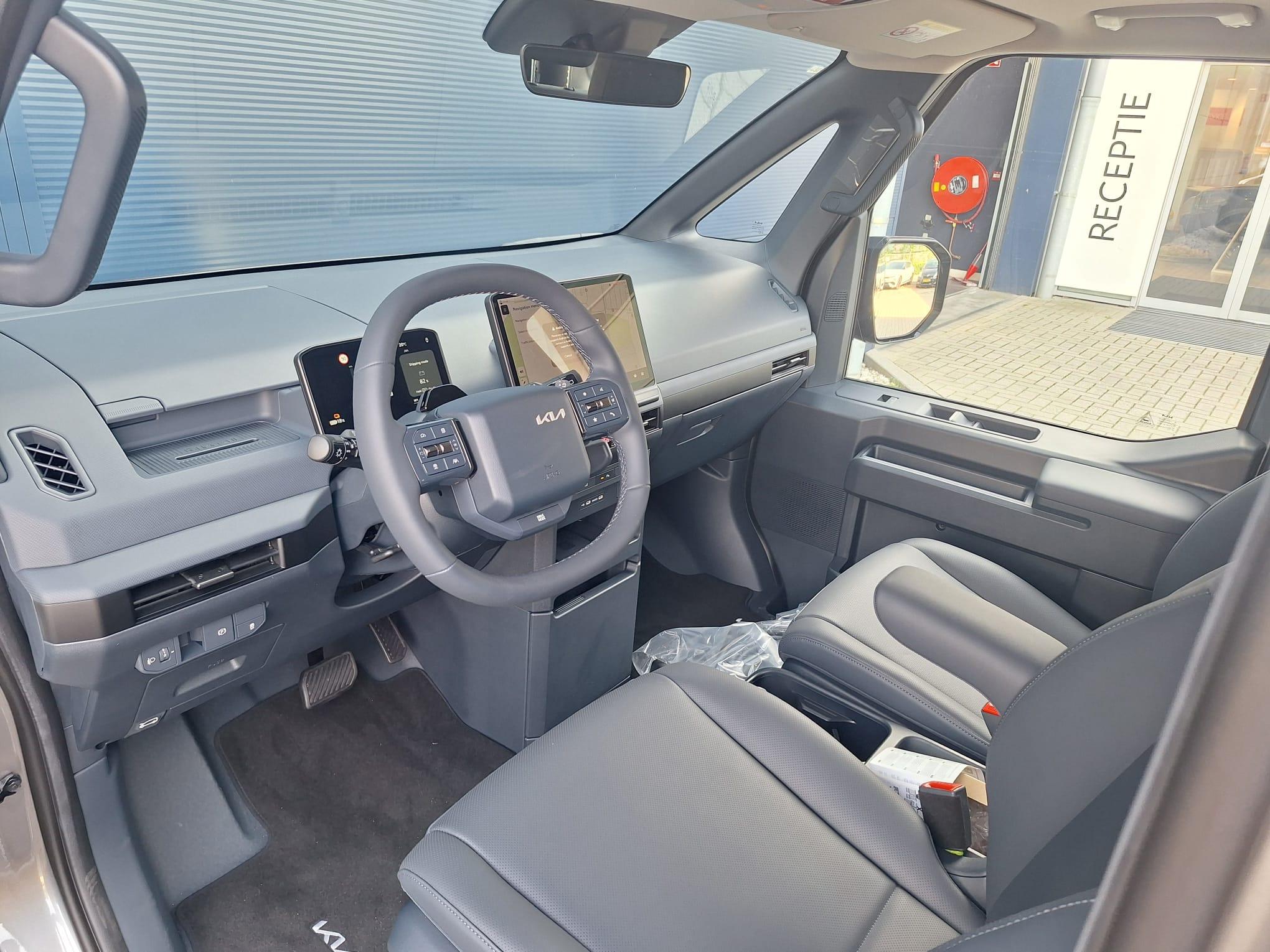 Foto van Kia Pv5 Passenger