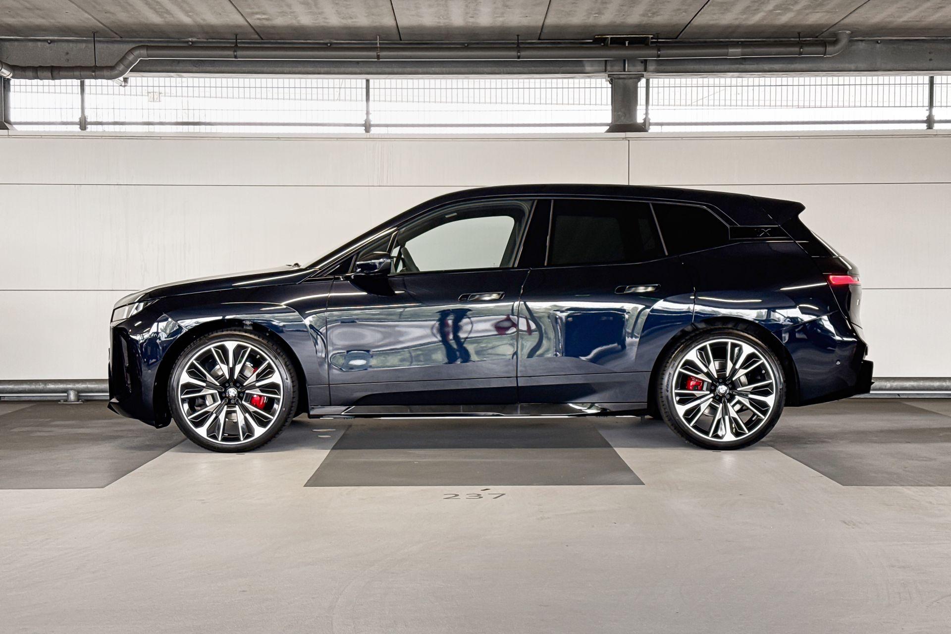 Foto van BMW Ix