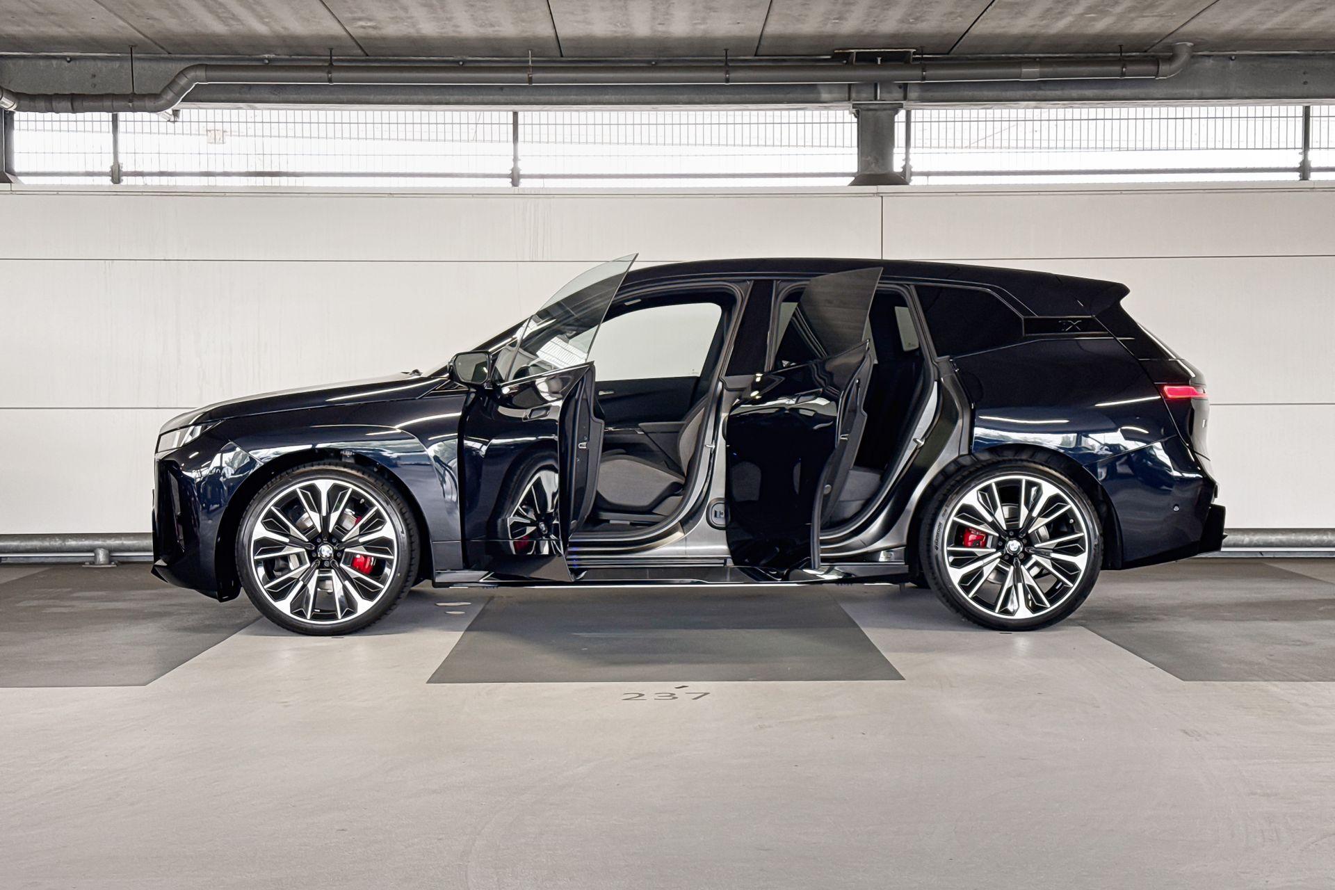 Foto van BMW Ix