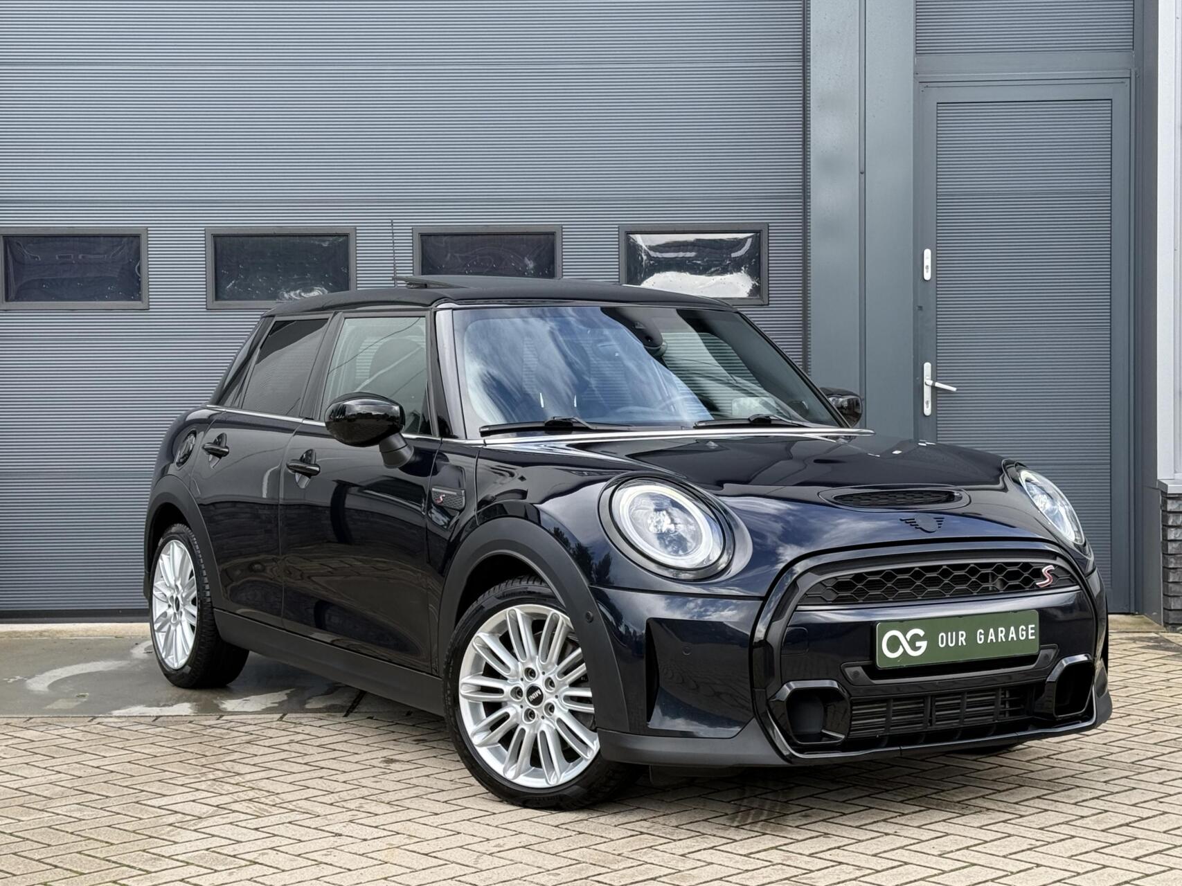 Foto van Mini 5-deurs