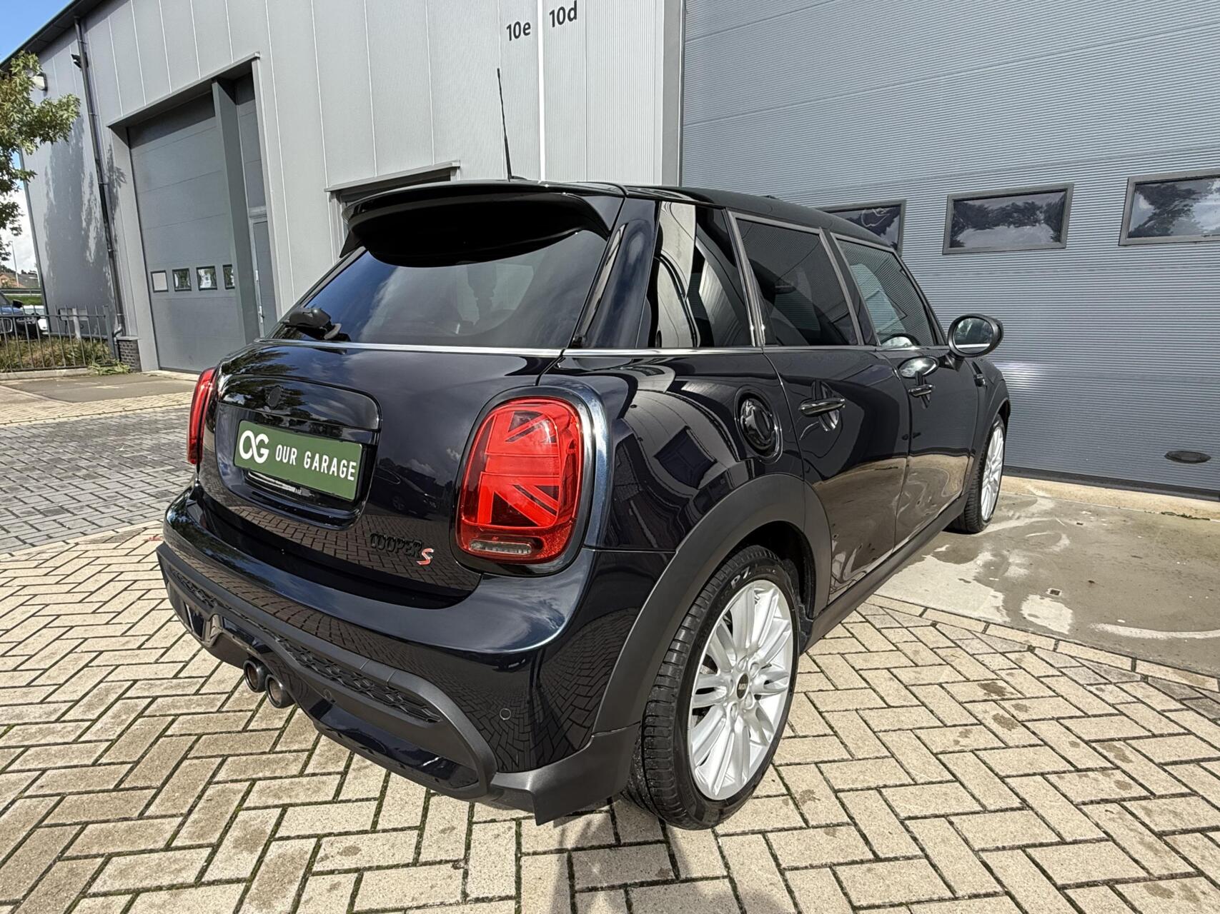 Foto van Mini 5-deurs