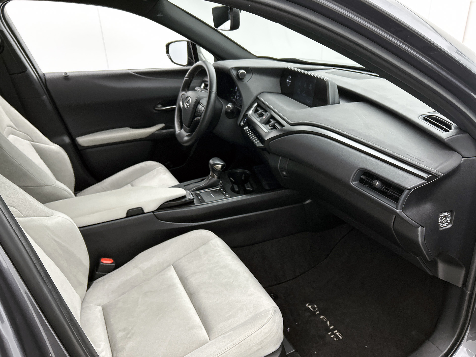 Foto van Lexus Ux
