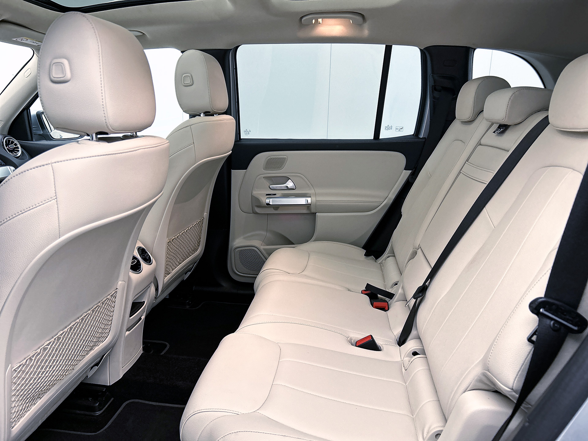 Foto van Mercedes-Benz Eqb