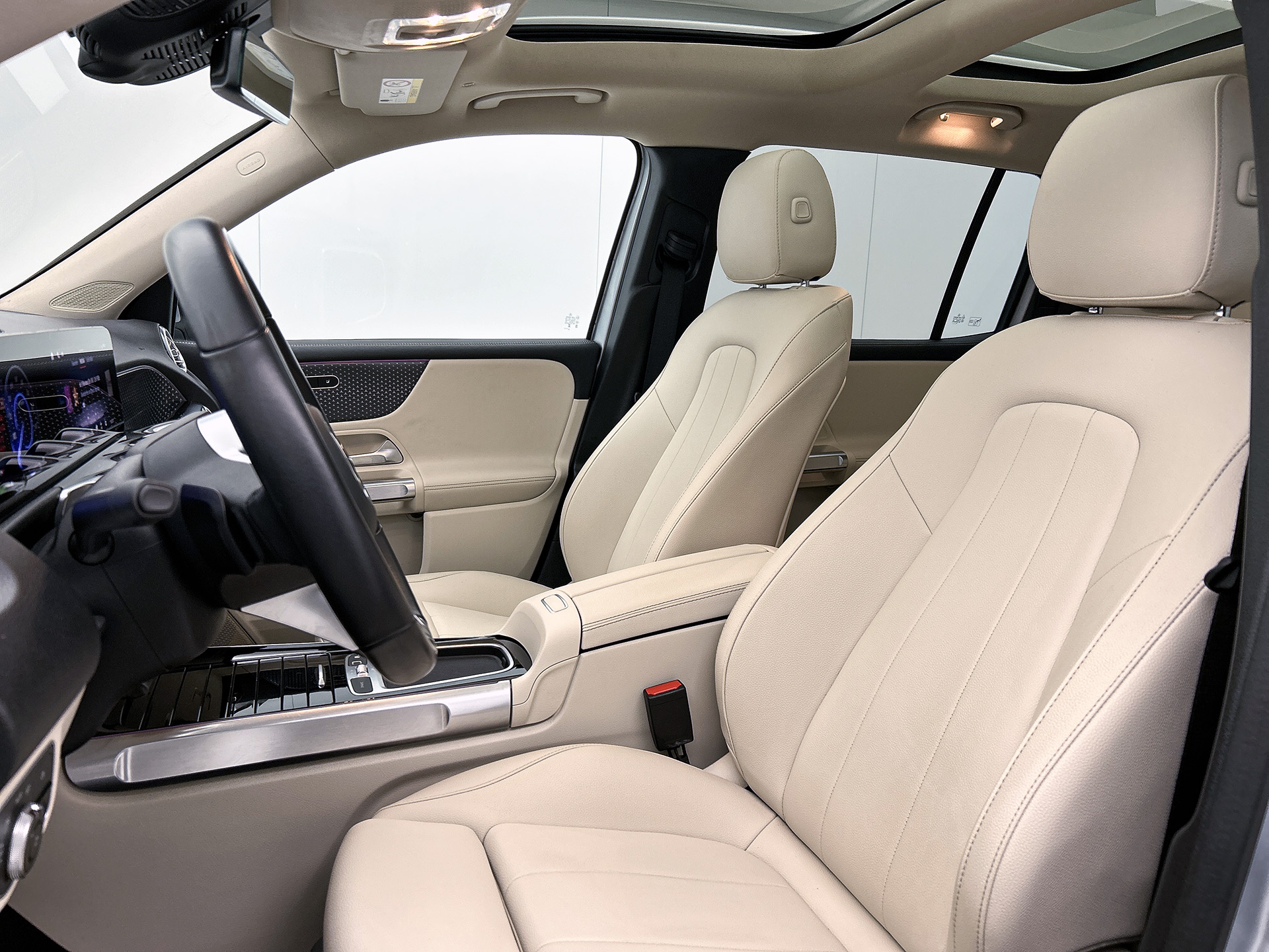 Foto van Mercedes-Benz Eqb