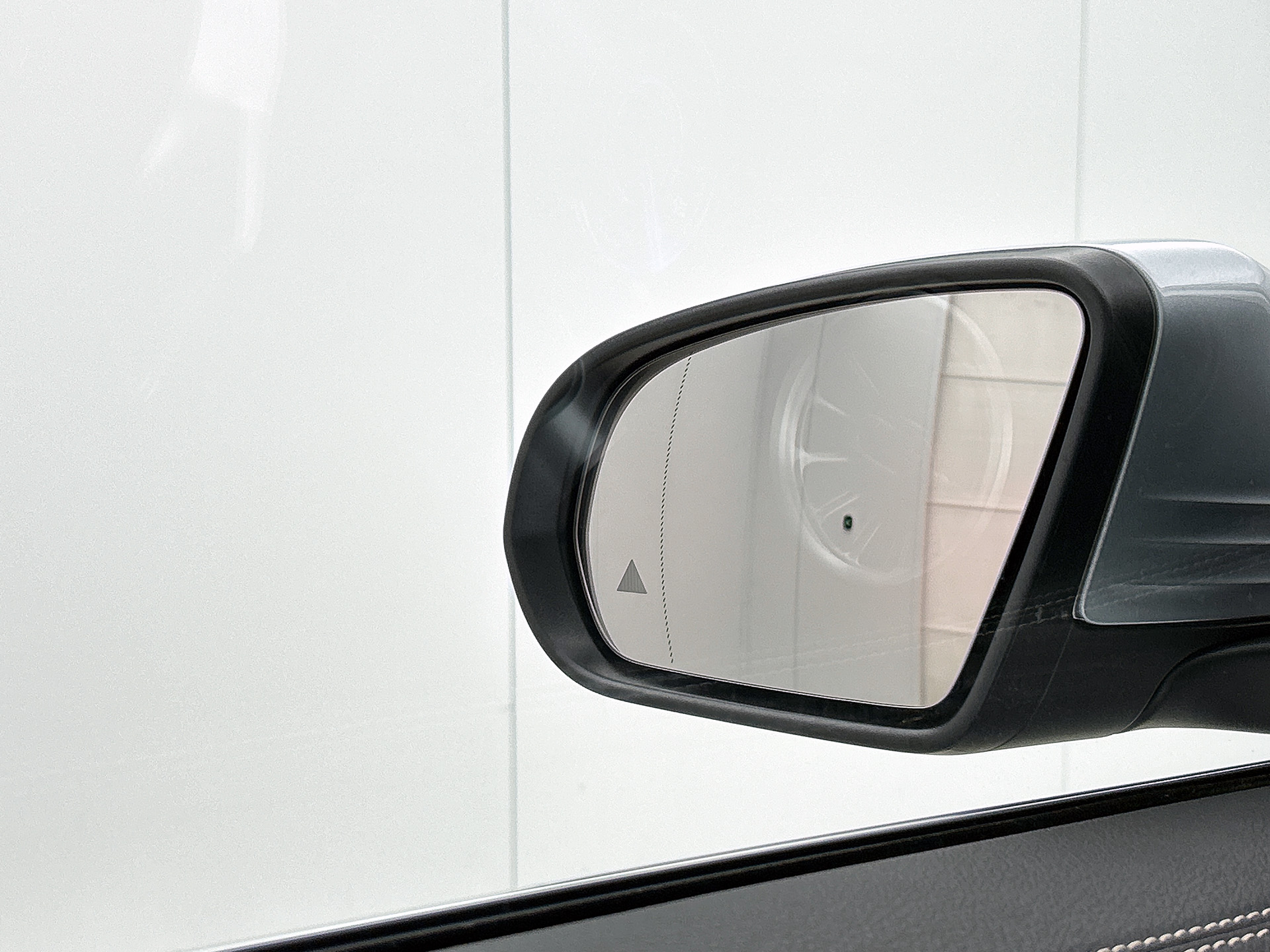 Foto van Mercedes-Benz Eqb