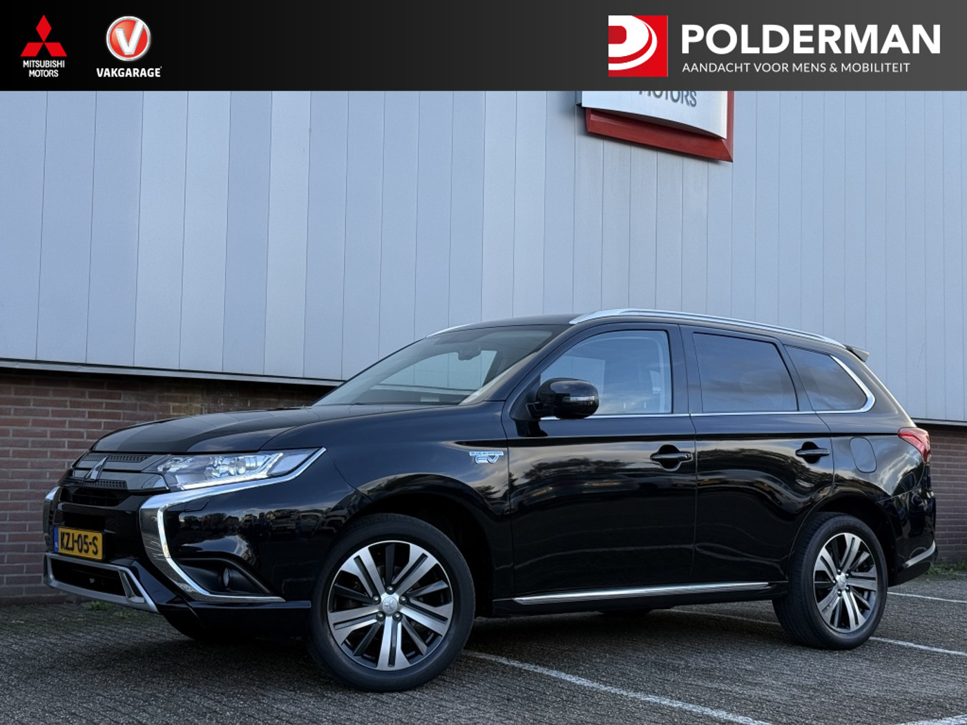 Mitsubishi Outlander 2.4 PHEV Intense | Trekhaak | Apple Carplay / Android Auto 2020 - voorkant