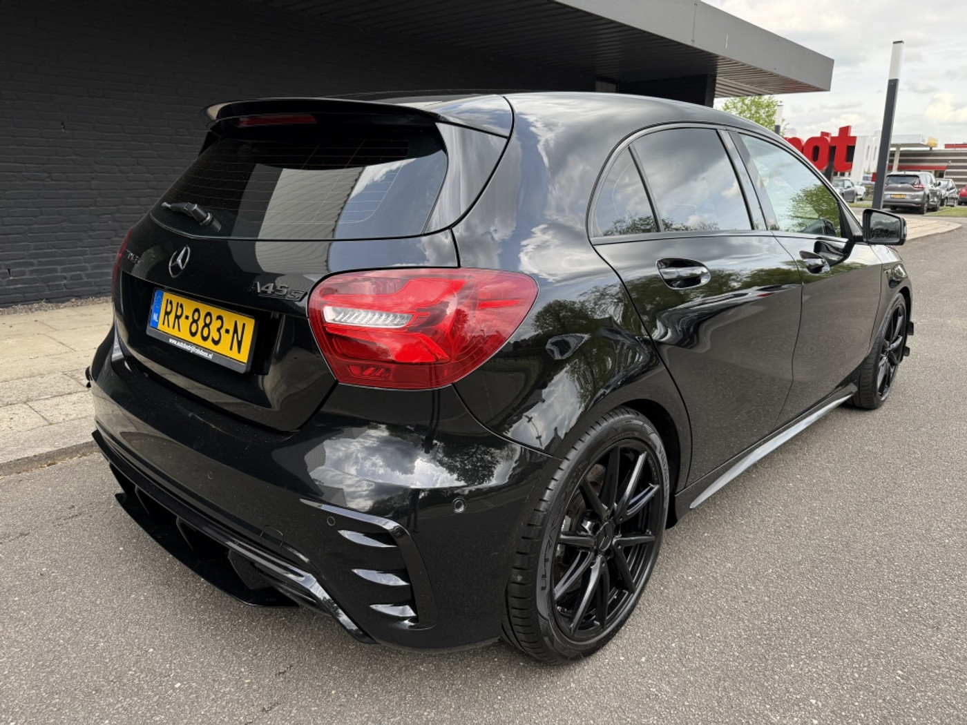 Foto van Mercedes-Benz AMG A 45
