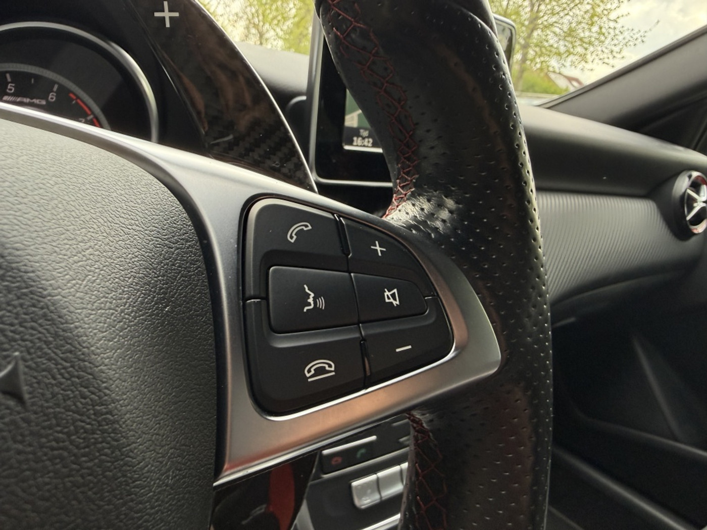 Foto van Mercedes-Benz AMG A 45