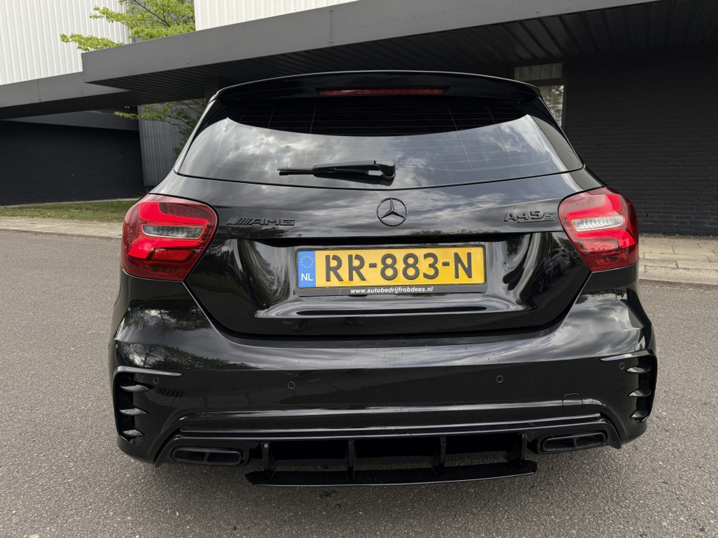 Foto van Mercedes-Benz AMG A 45