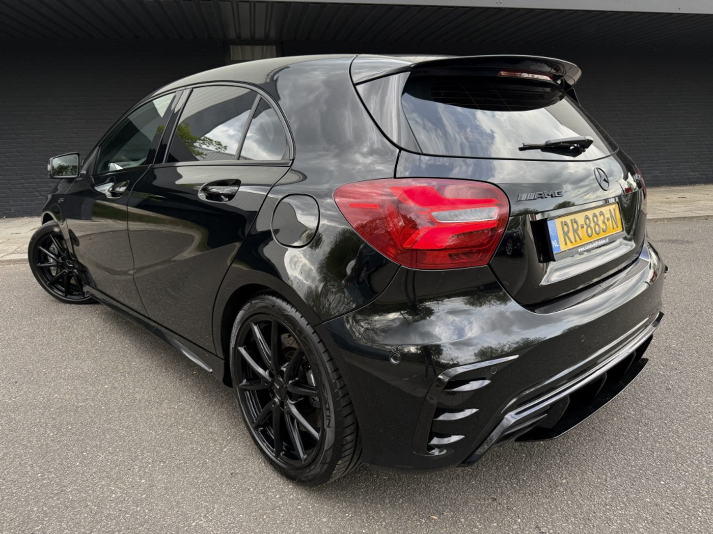 Foto van Mercedes-Benz AMG A 45