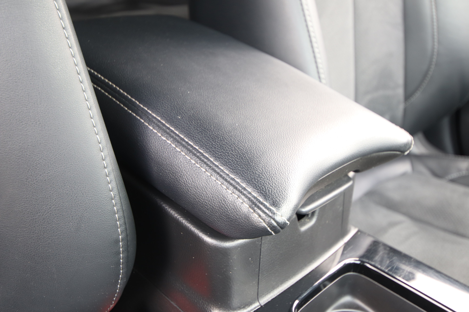 Foto van Mitsubishi Mitsubishi Eclipse Cross