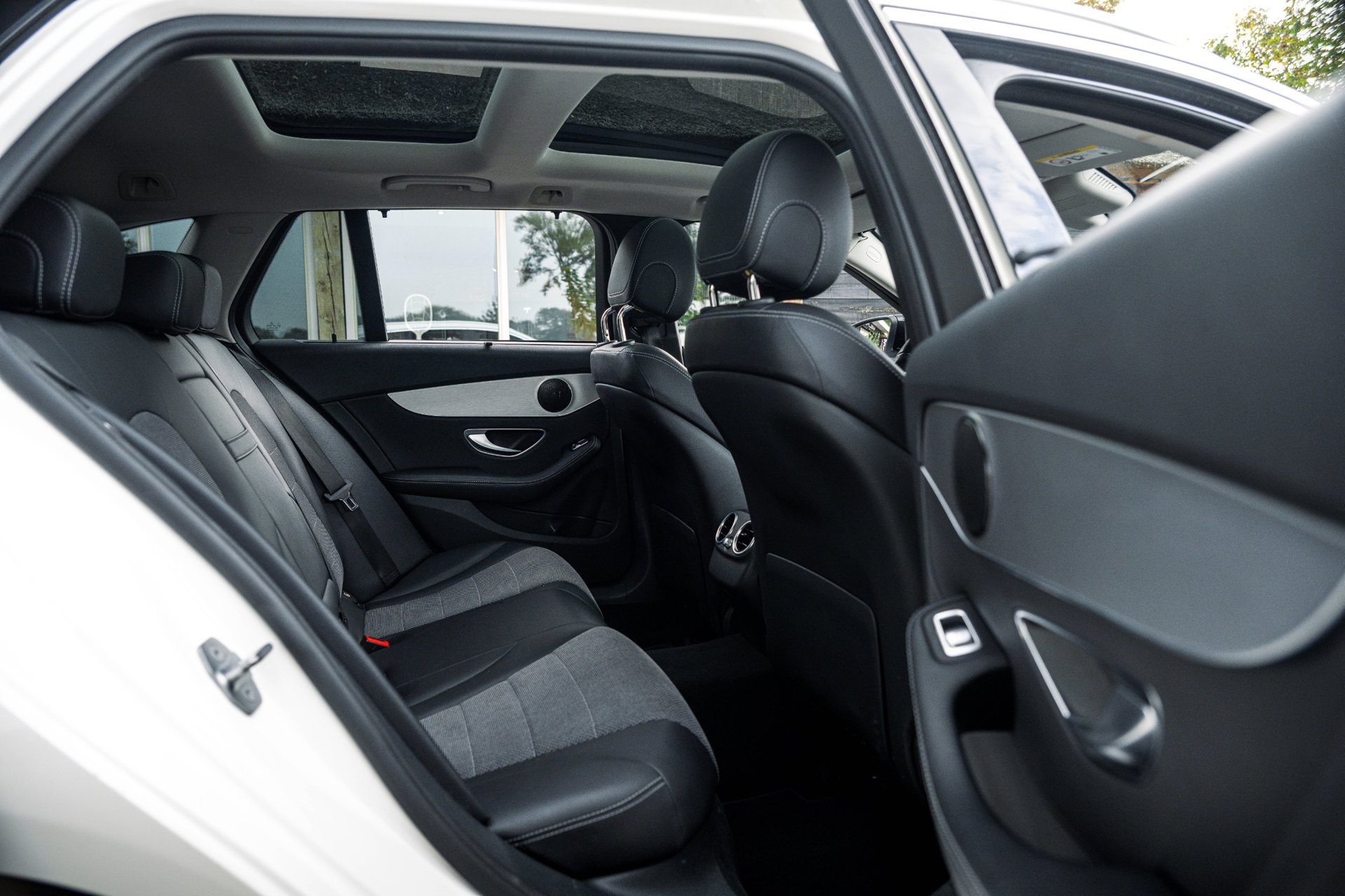 Foto van Mercedes-Benz C 200 4Matic