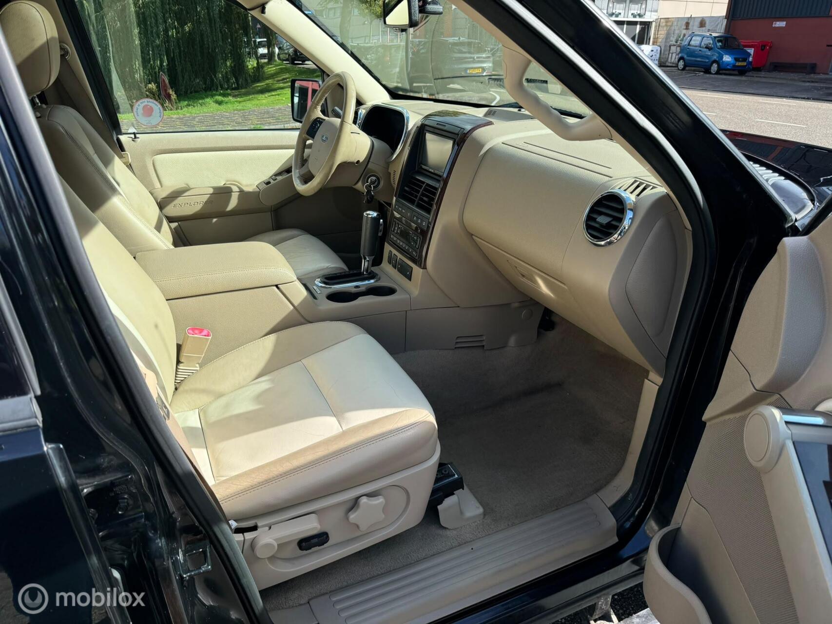 Foto van Ford Explorer
