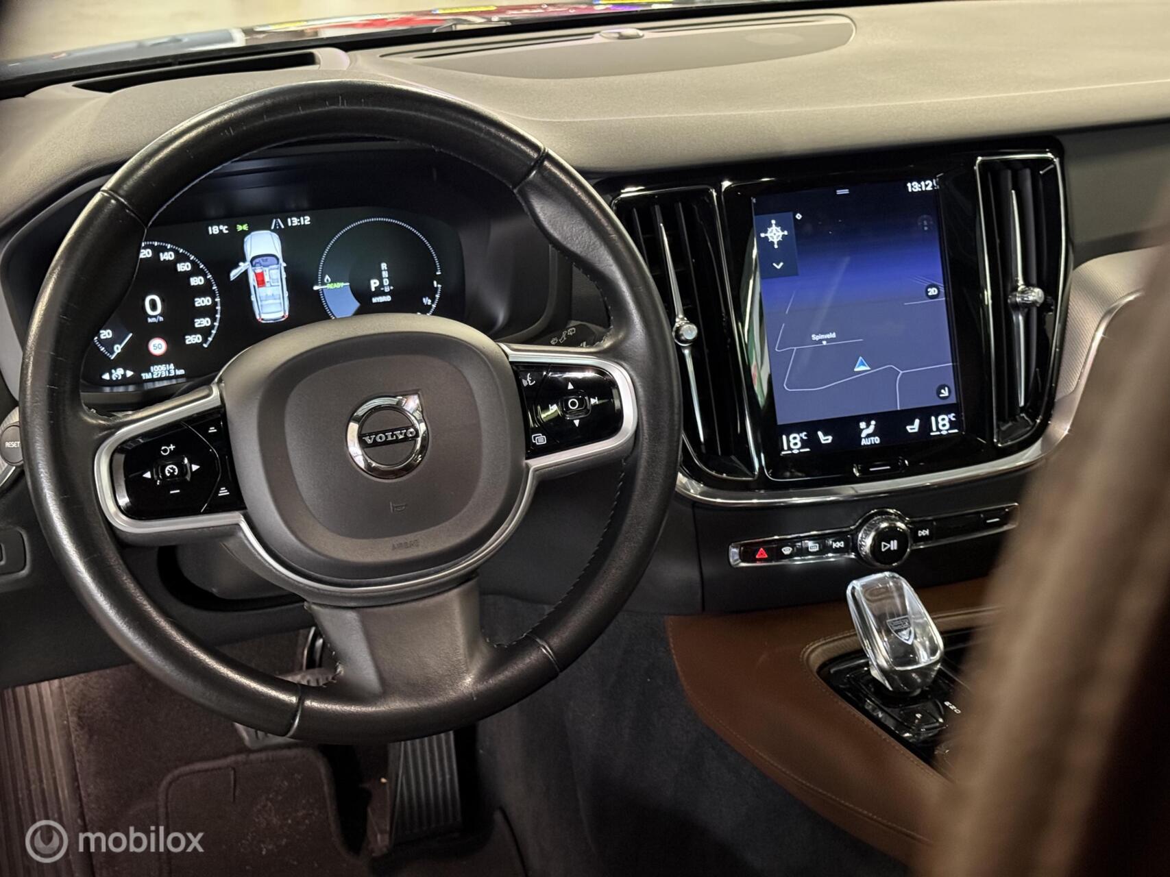 Foto van Volvo V60 T8 Twin Engine