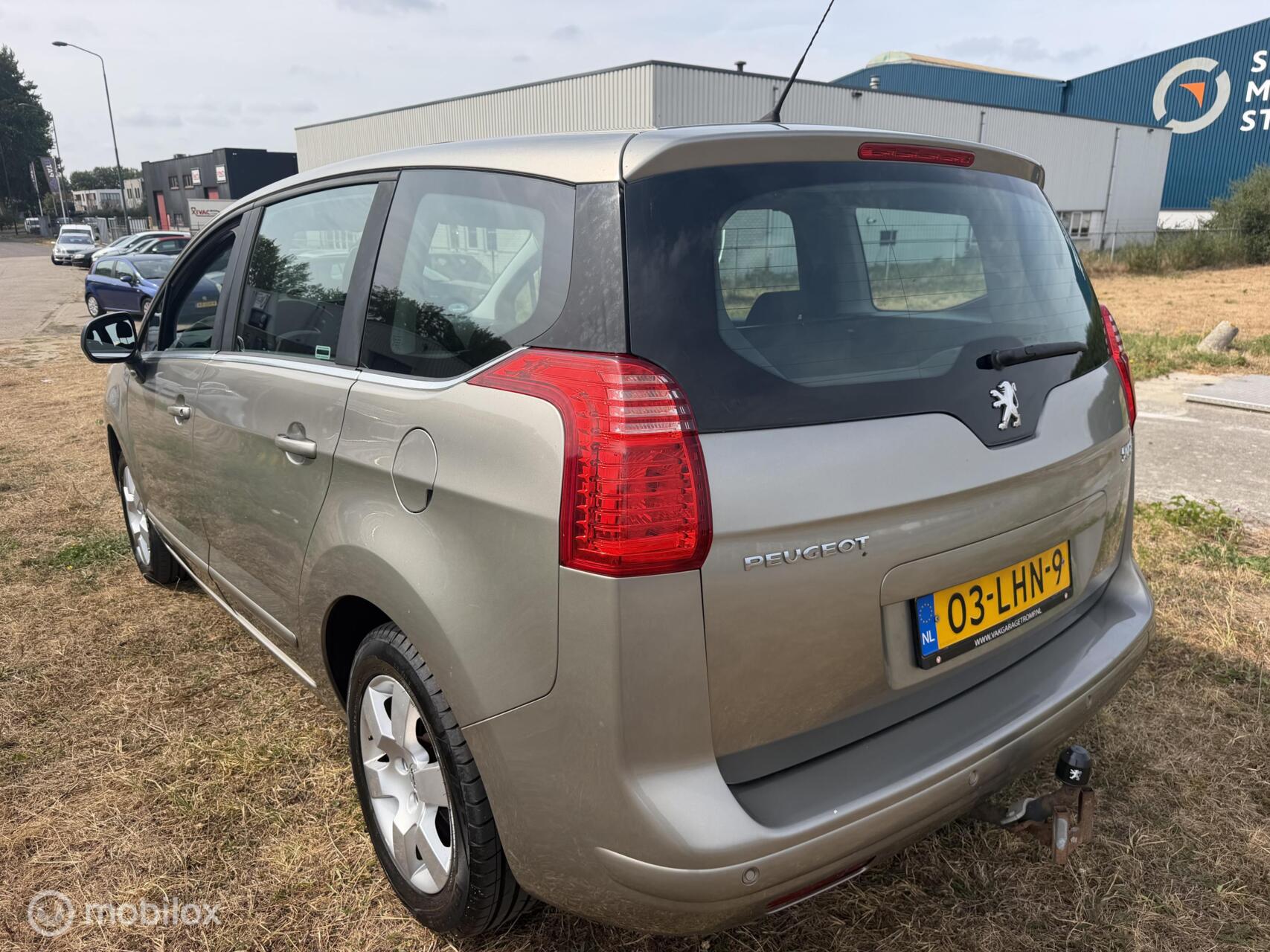 Foto van Peugeot 5008