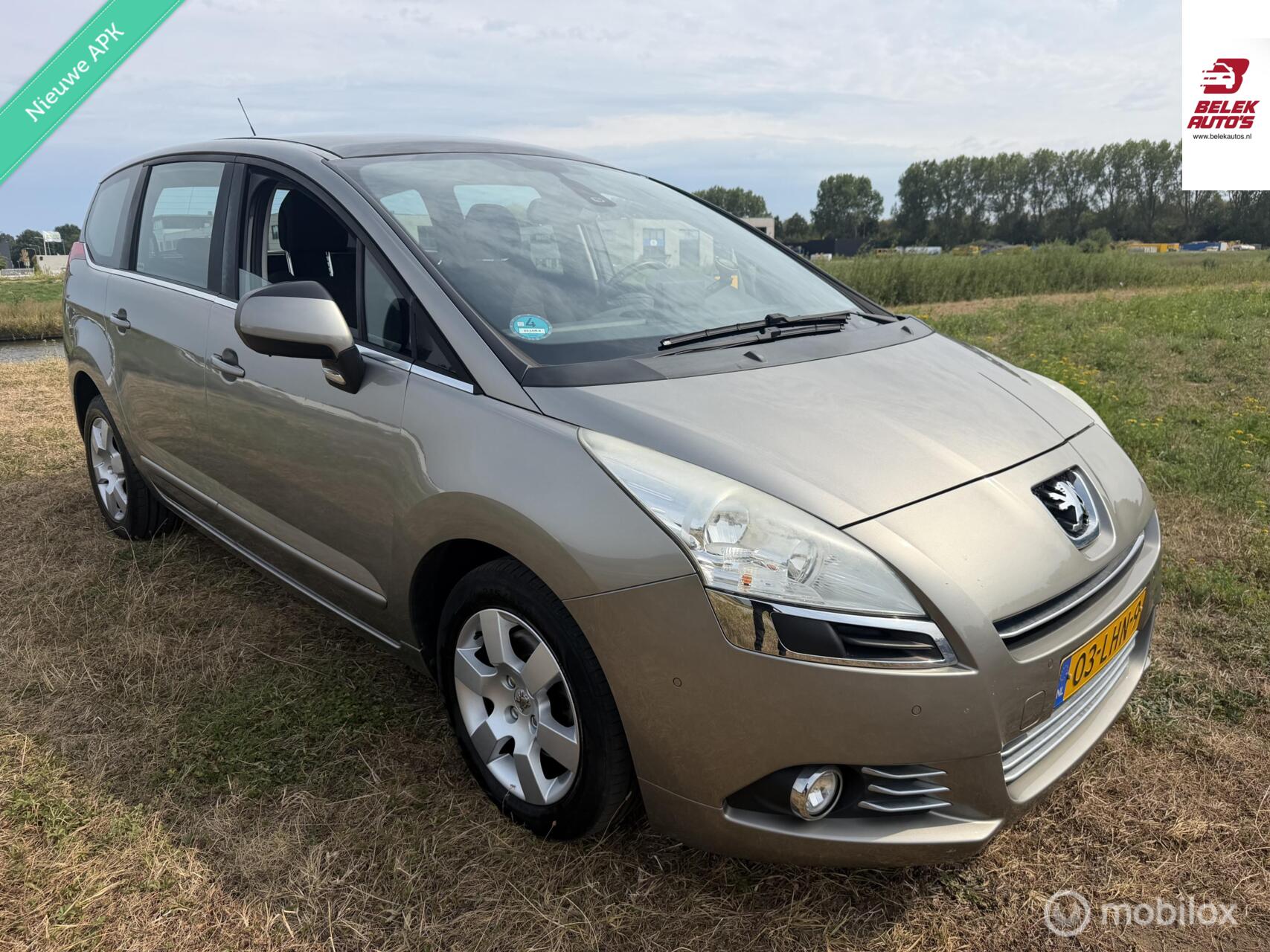 Peugeot 5008 1.6 THP ST 5p. 2010 - voorkant